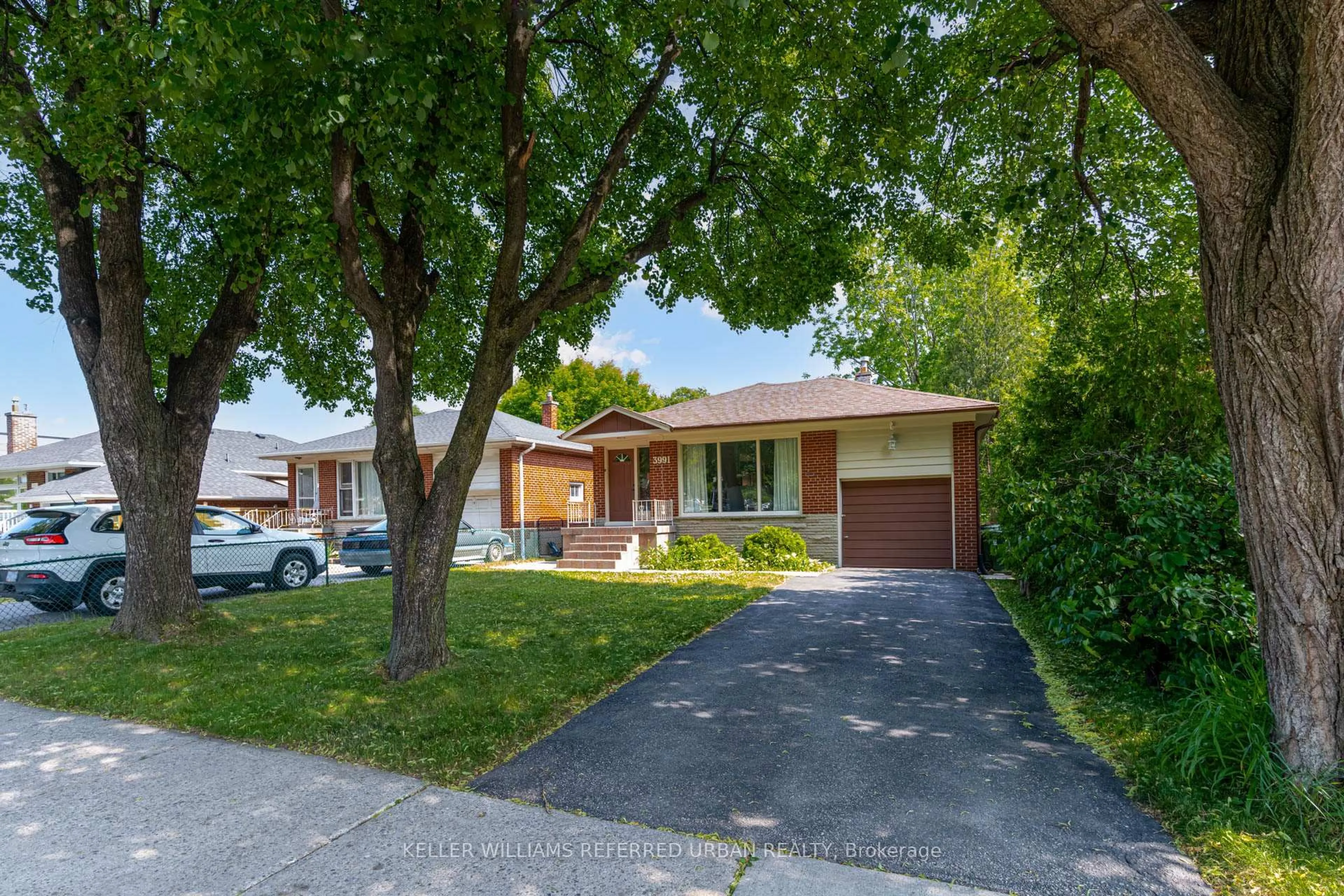 Home with brick exterior material, street for 3991 Bloor St, Toronto Ontario M9B 1M2