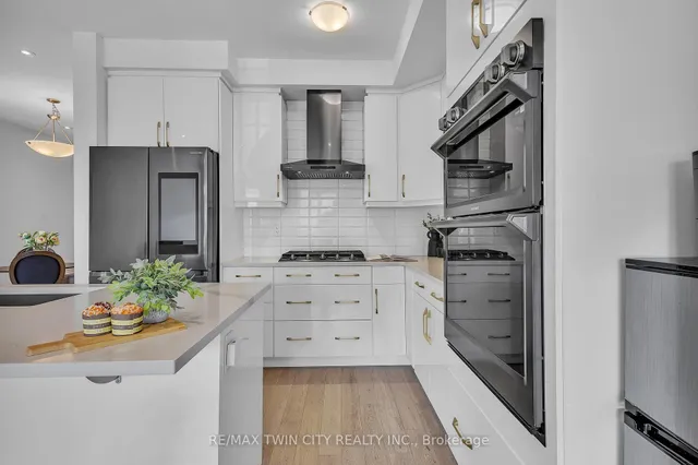 Additional property image - 1567 Denison Pl