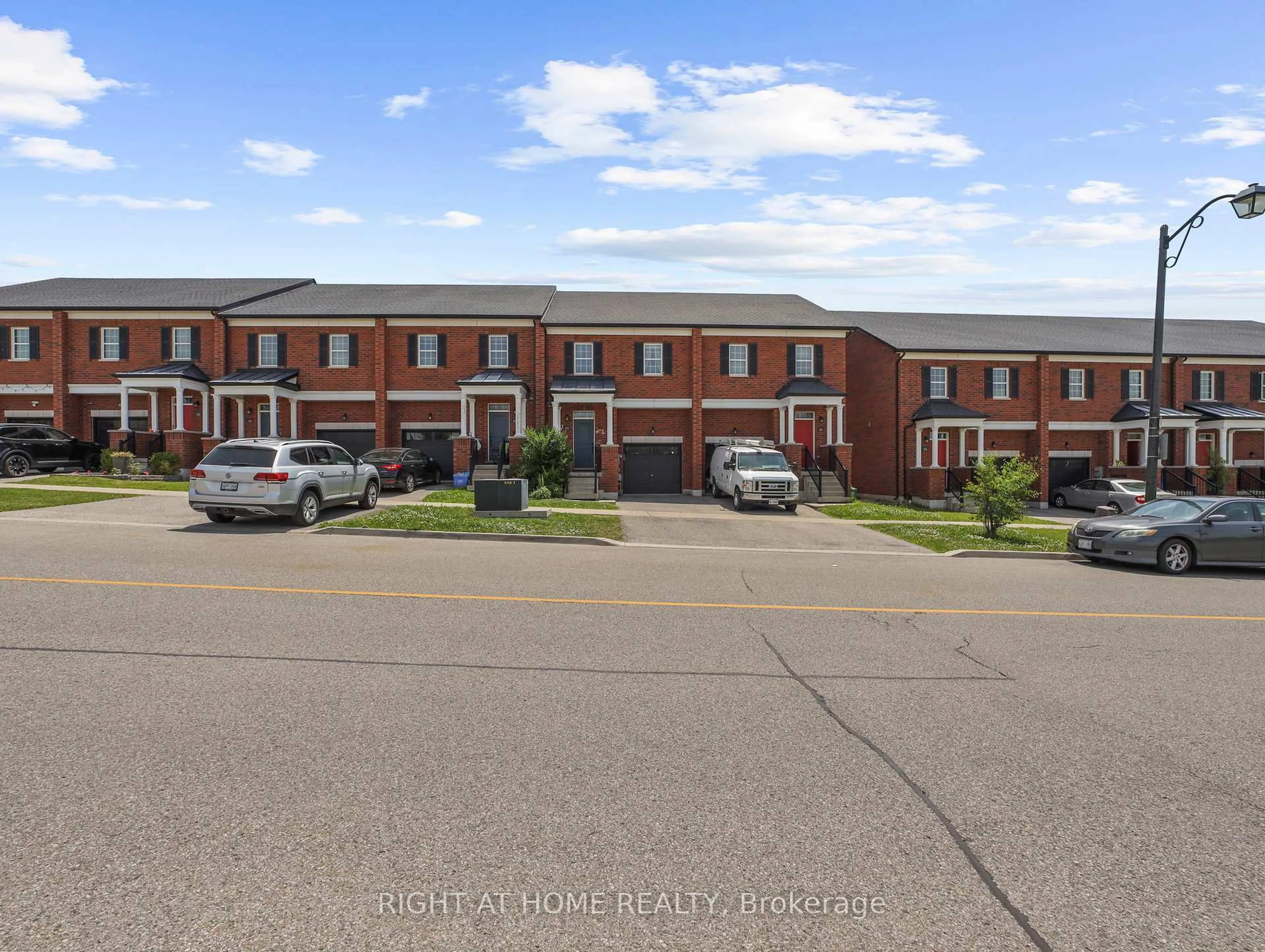 A pic from outside/outdoor area/front of a property/back of a property/a pic from drone, street for 64 Mclaughlin Ave, Milton Ontario L9T 9A4