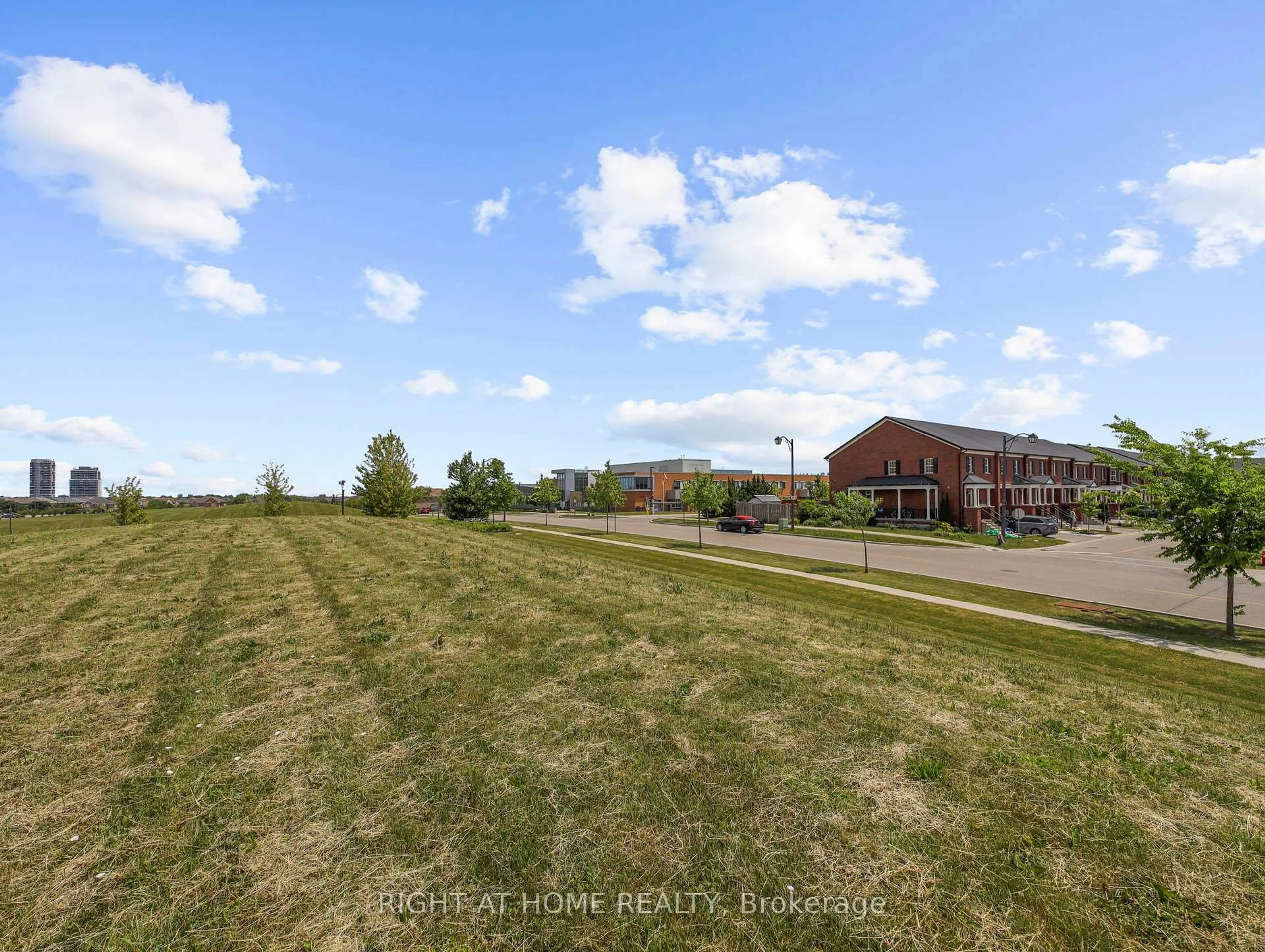A pic from outside/outdoor area/front of a property/back of a property/a pic from drone, street for 64 Mclaughlin Ave, Milton Ontario L9T 9A4