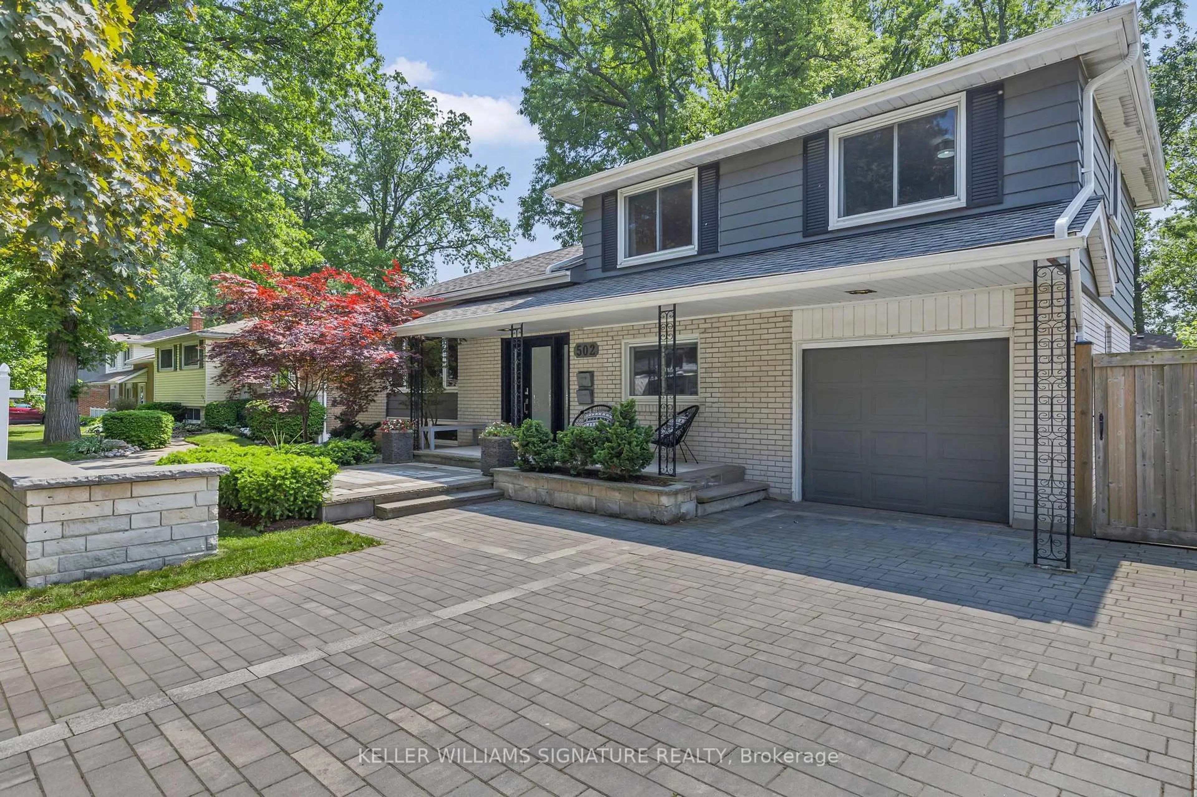 Home with brick exterior material, street for 502 Pinedale Ave, Burlington Ontario L7L 3W1