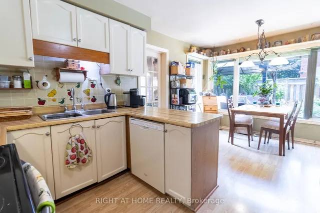 Additional image 32 of 2 Brydon Cres