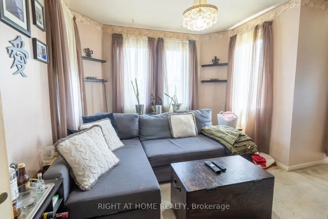 Additional image 19 of 2 Brydon Cres
