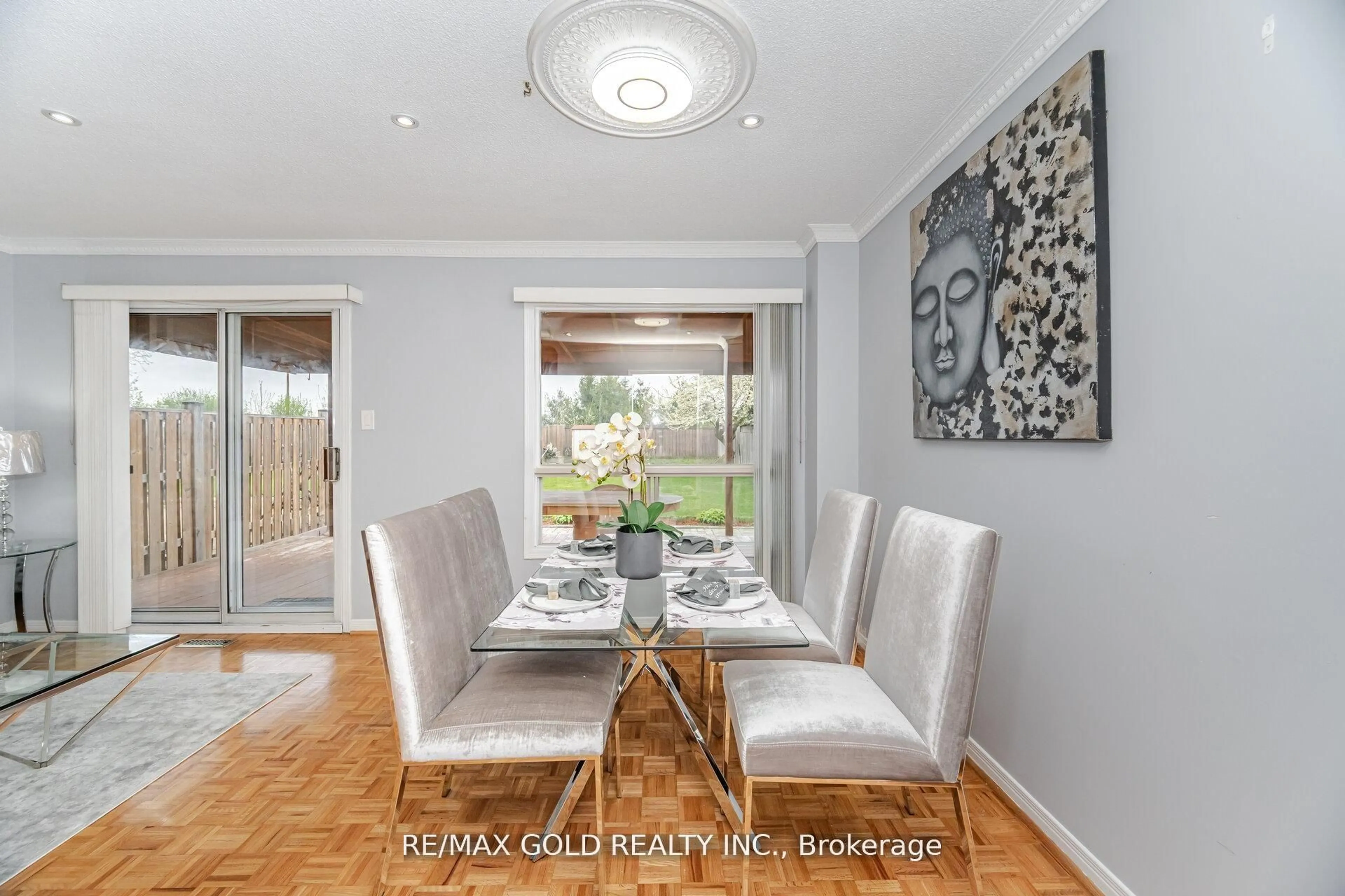 Dining room, wood/laminate floor for 58 Kesteven Cres, Brampton Ontario L6W 4E5