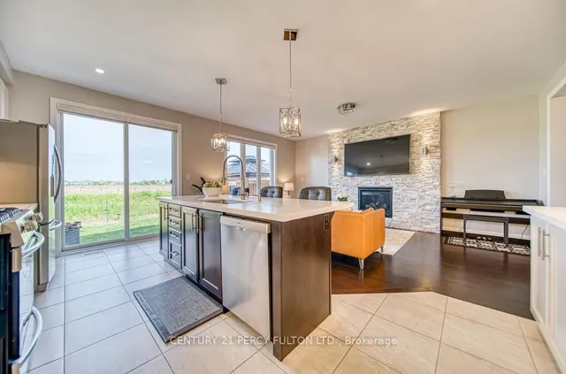 Additional image 36 of 763 Aspen Terr