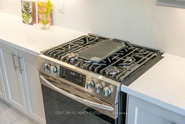 Additional image 35 of 763 Aspen Terr