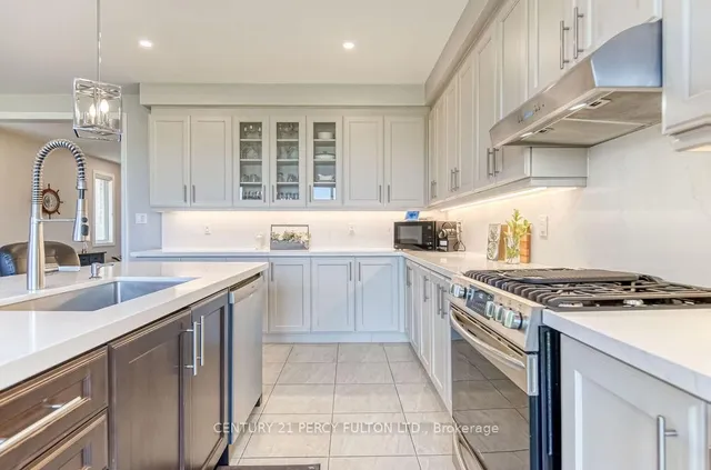 Additional image 34 of 763 Aspen Terr