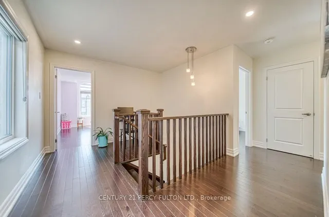 Additional image 28 of 763 Aspen Terr