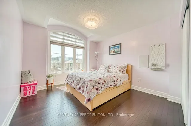 Additional image 19 of 763 Aspen Terr