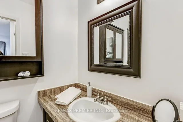 Additional property image - 1951 Rathburn Rd Unit 20