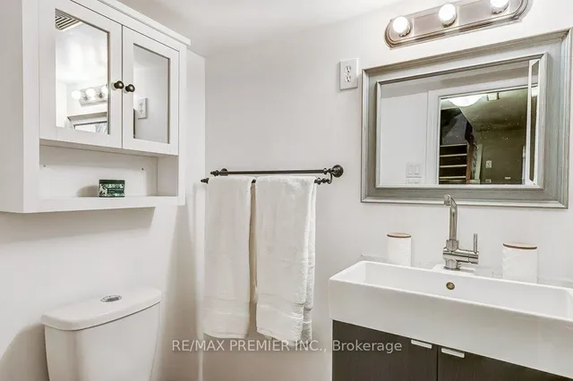 Additional property image - 1951 Rathburn Rd Unit 20