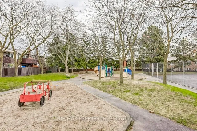 Additional property image - 1951 Rathburn Rd Unit 20