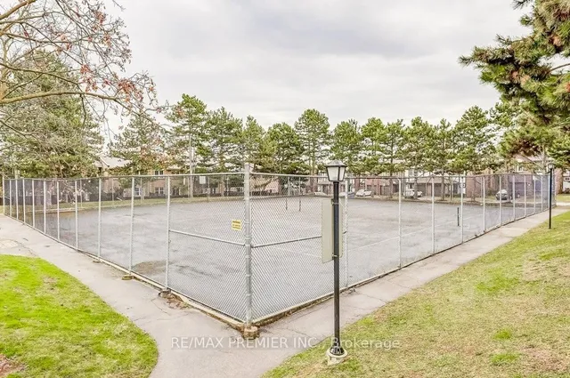 Additional property image - 1951 Rathburn Rd Unit 20