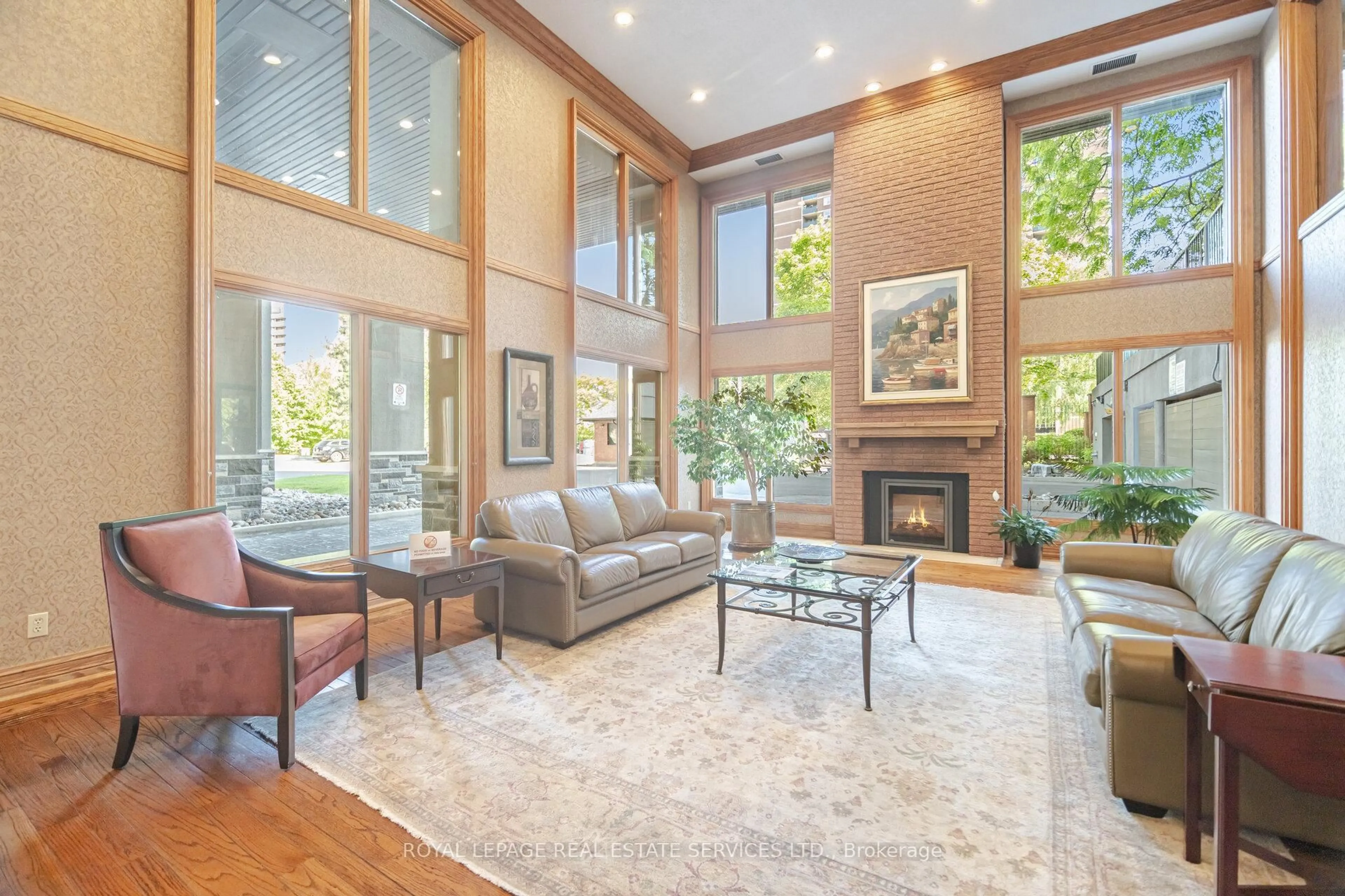 Unknown for 40 Richview Rd #1203, Toronto Ontario M9A 5C1
