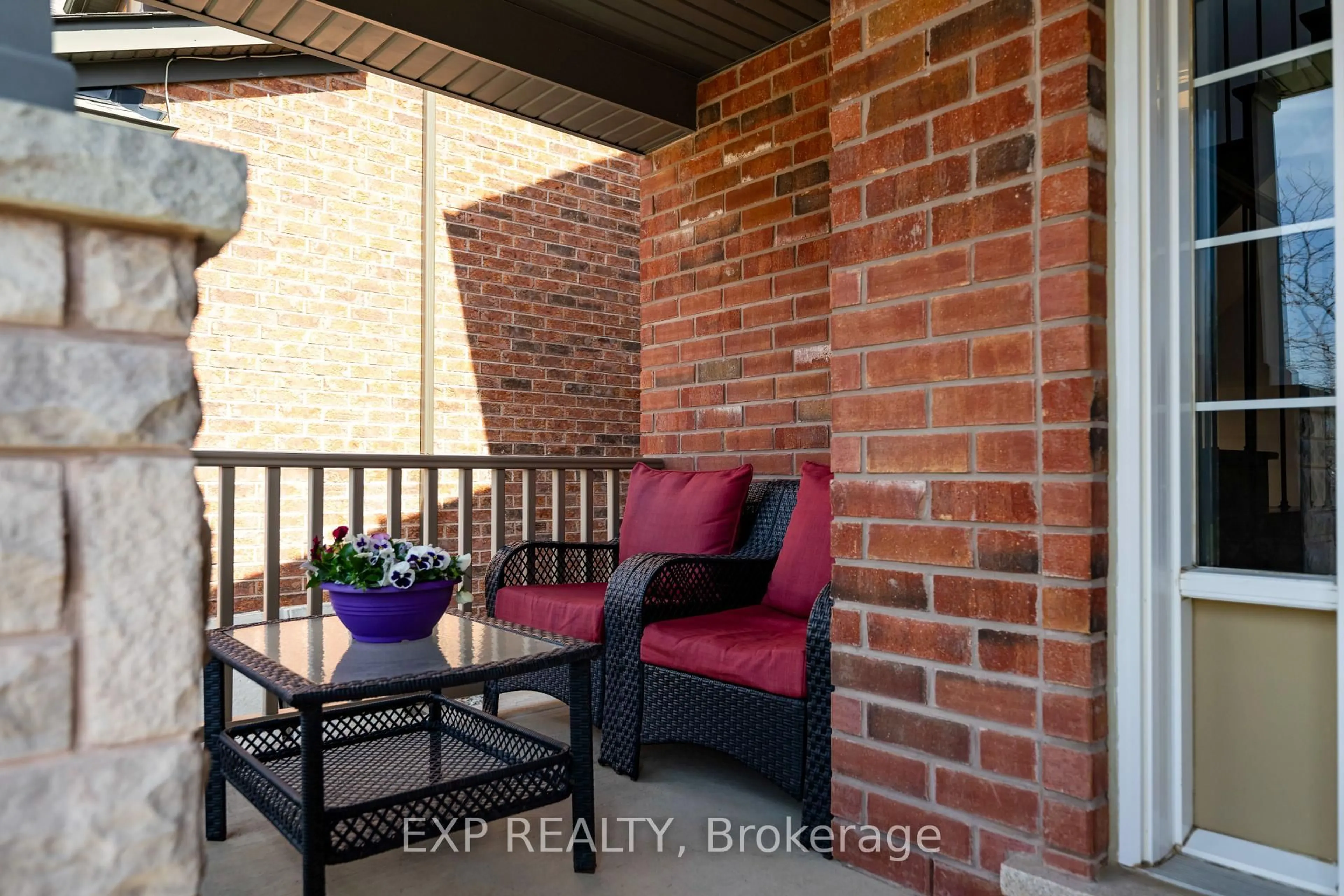 Patio, street for 50 Enford Cres, Brampton Ontario L7A 4C7