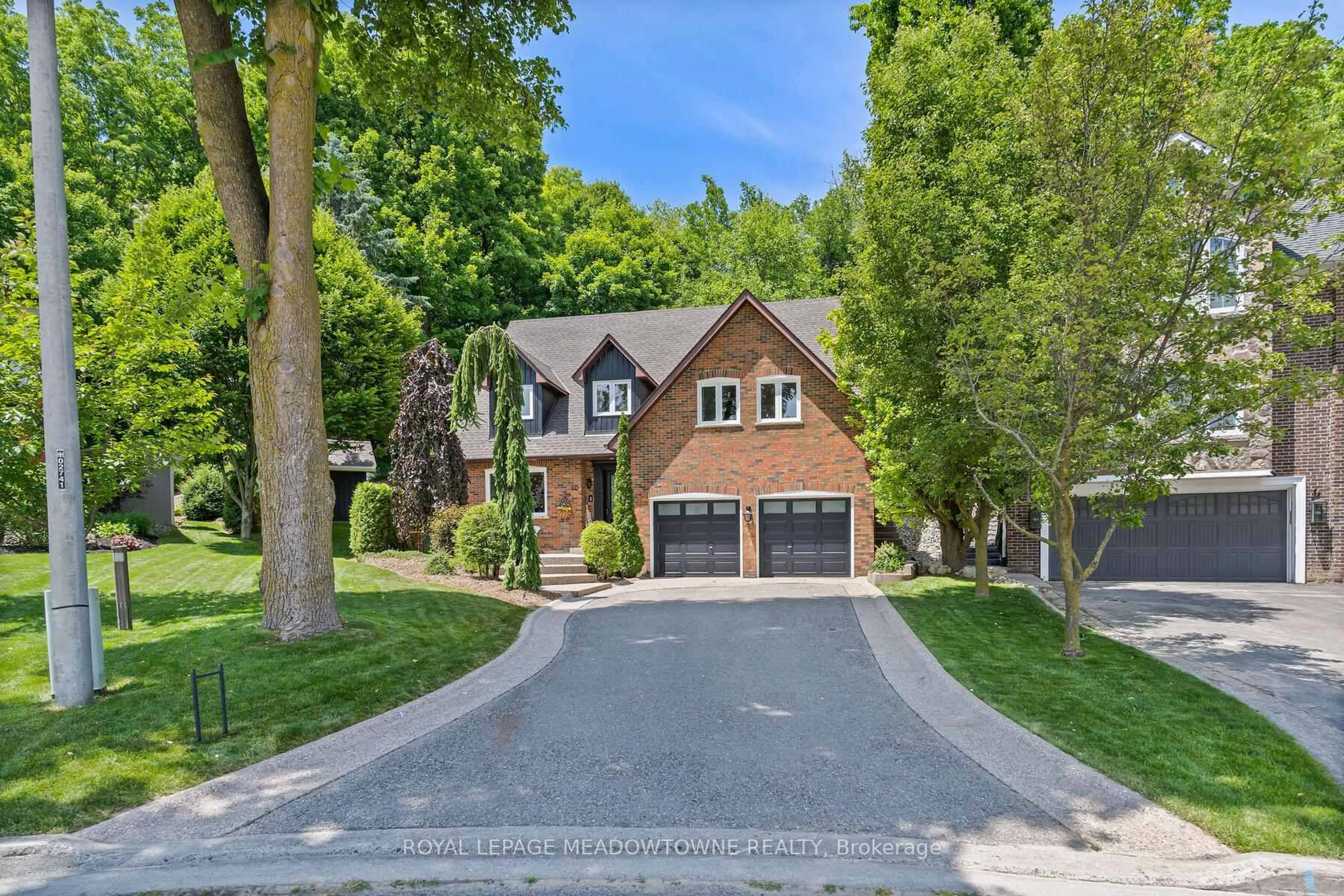 Home with brick exterior material, street for 20 Cindebarke Terr, Halton Hills Ontario L7G 4S5