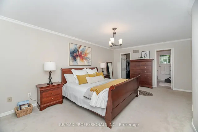 Additional image 24 of 70 Kenpark Ave