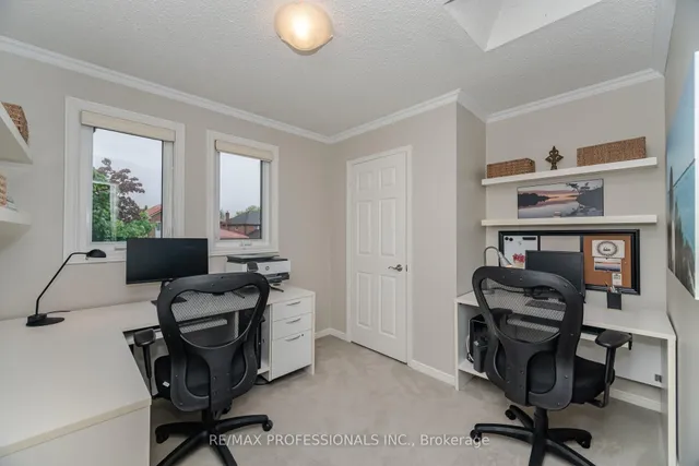 Additional image 18 of 70 Kenpark Ave