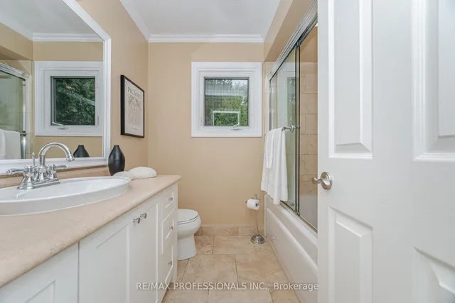 Additional image 17 of 70 Kenpark Ave
