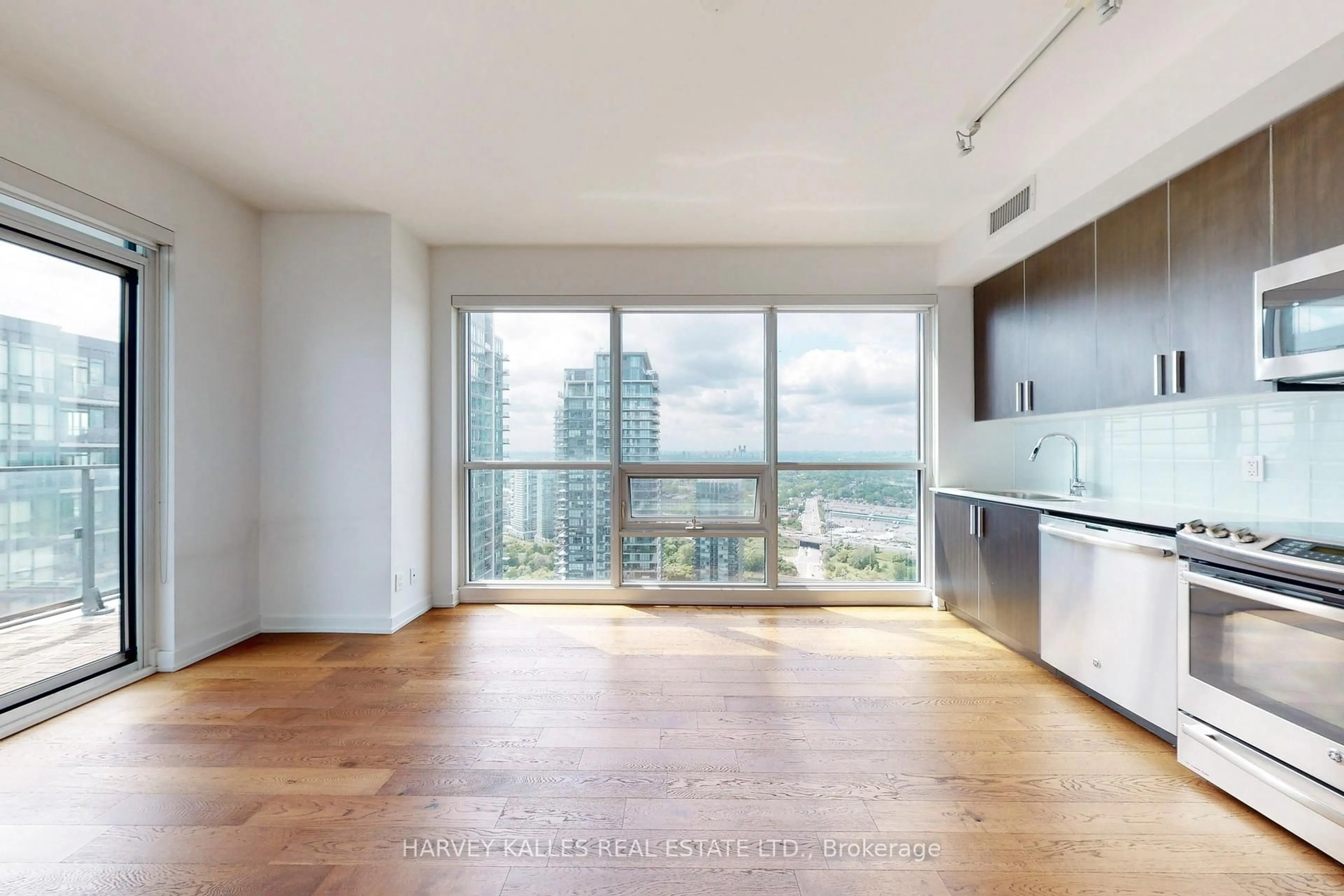 A pic of a room for 2200 Lake Shore Blvd #4604, Toronto Ontario M8V 1A4