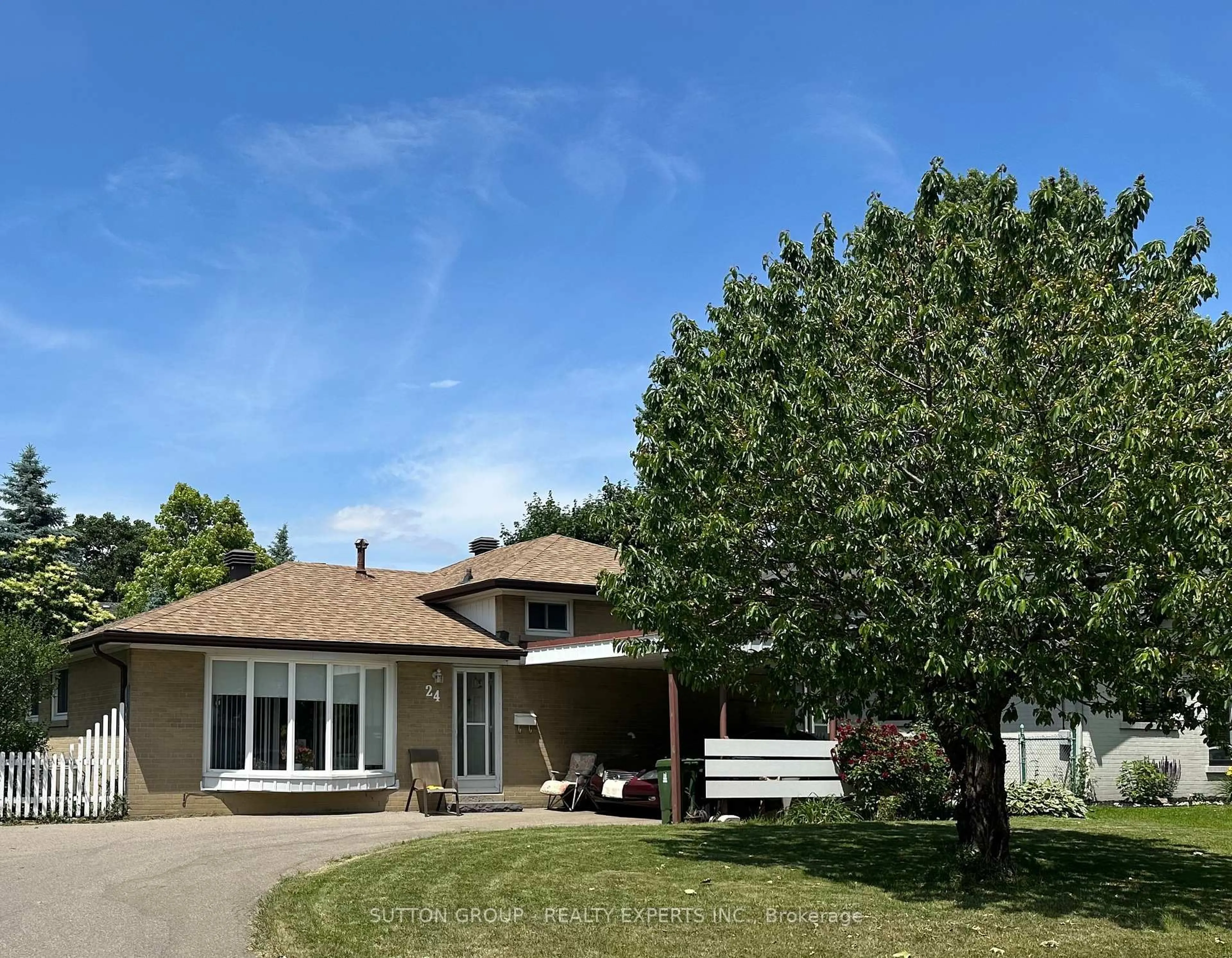 Home with vinyl exterior material, street for 24 Vanderbrent Cres, Toronto Ontario M9R 3W8