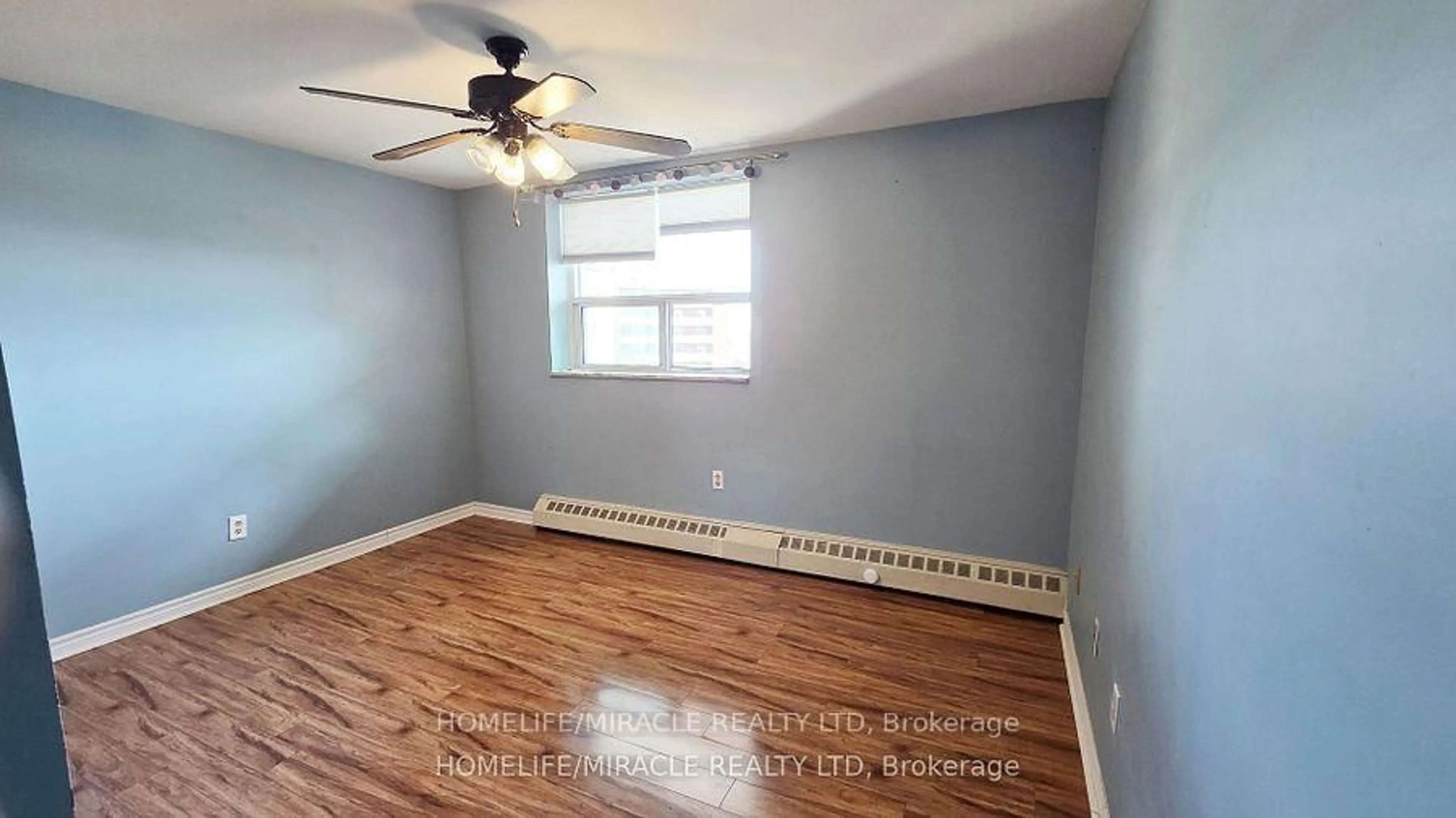 A pic of a room for 3555 Derry Rd #806, Mississauga Ontario L4T 1B2