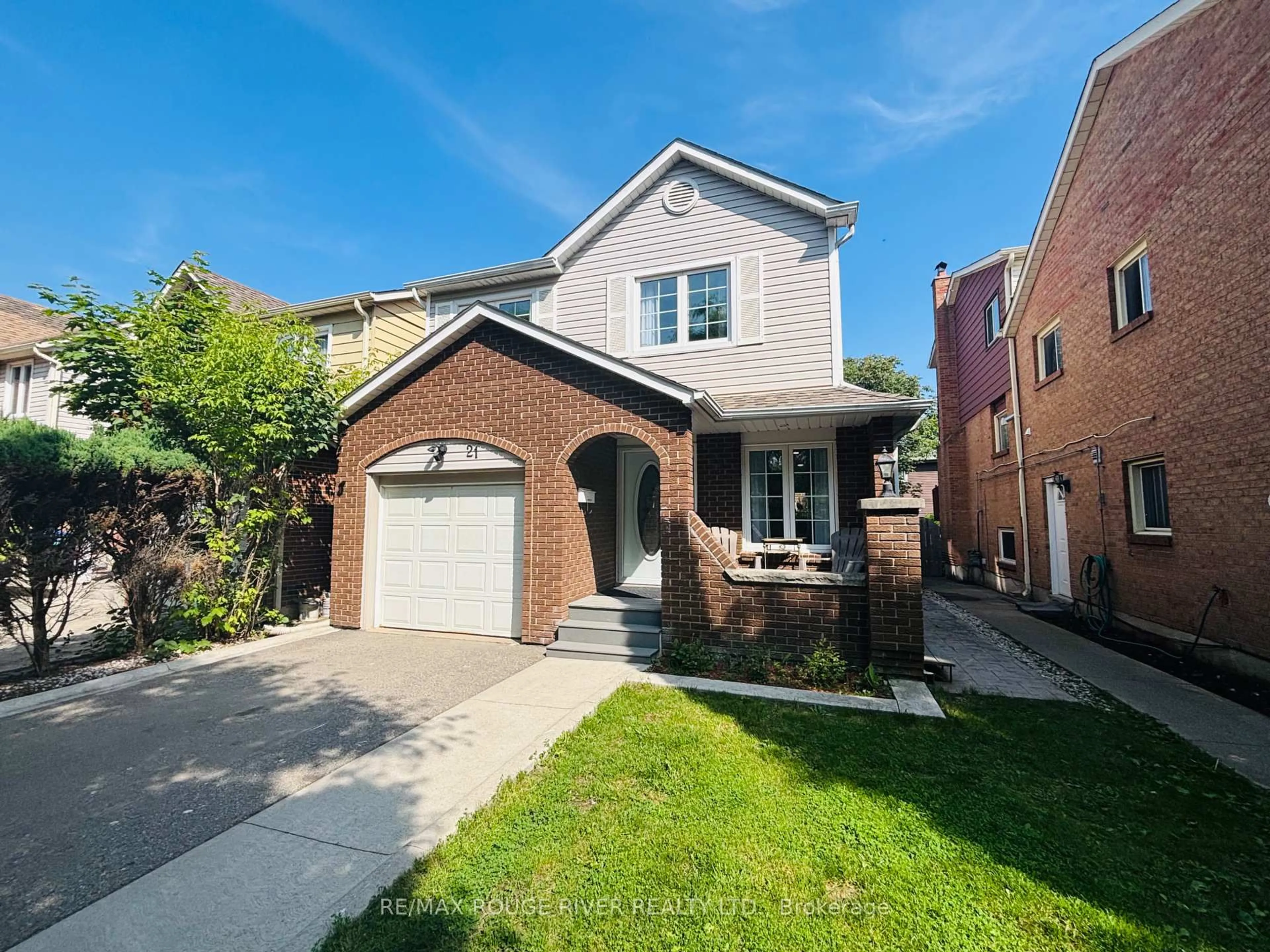 Home with brick exterior material, street for 21 Slater Circ, Brampton Ontario L6X 2S7