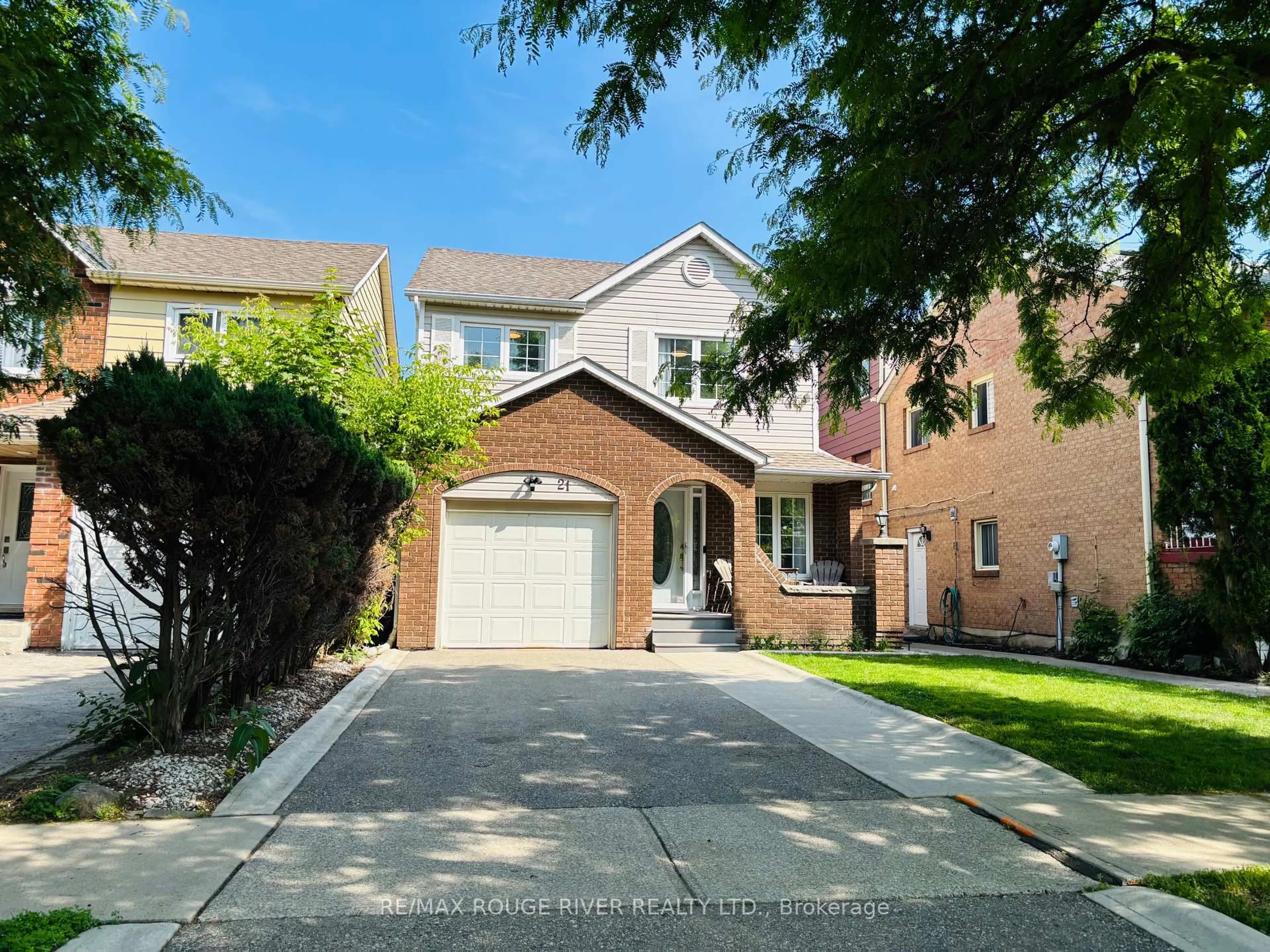 Home with brick exterior material, street for 21 Slater Circ, Brampton Ontario L6X 2S7