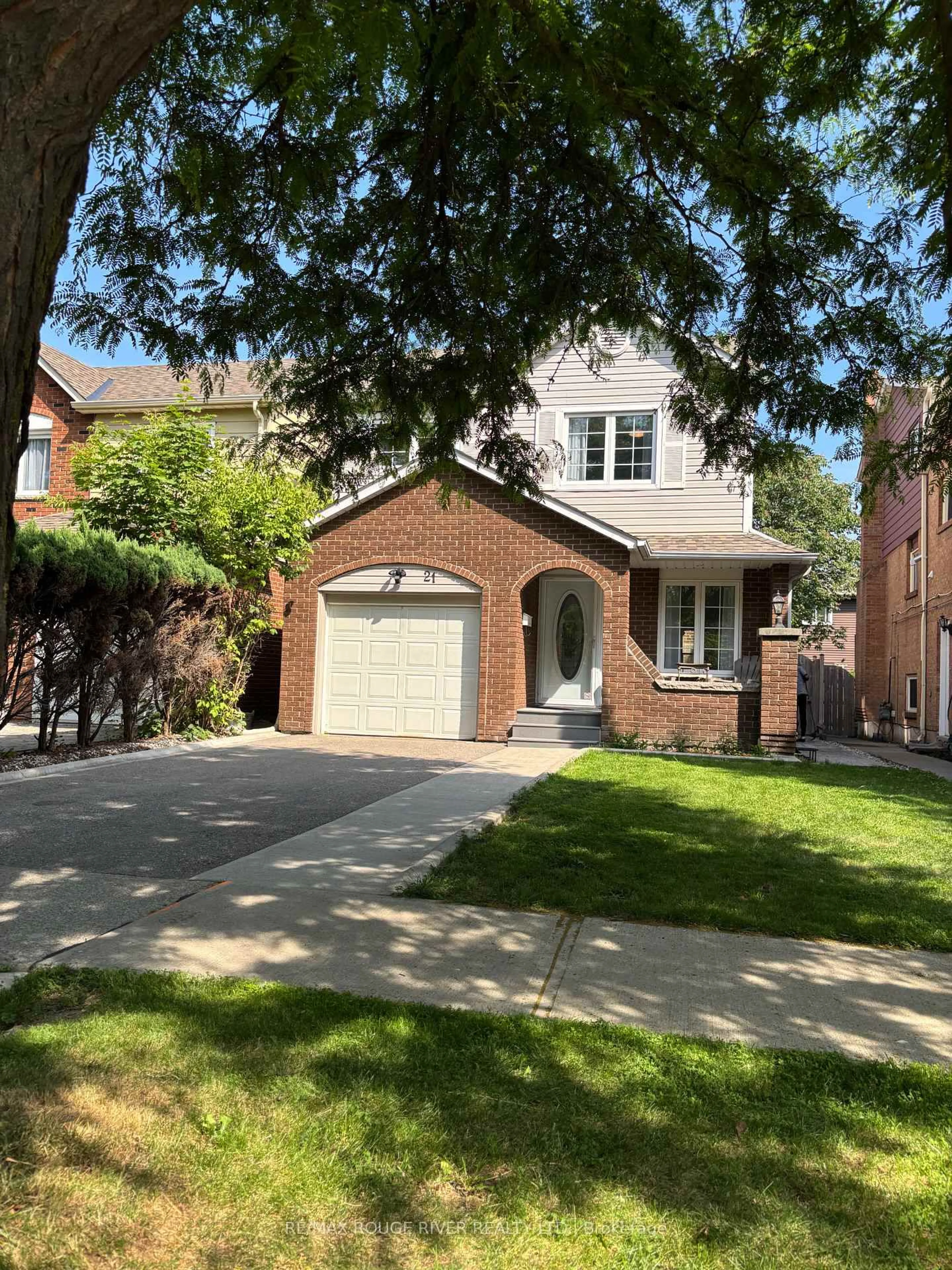 Home with brick exterior material, street for 21 Slater Circ, Brampton Ontario L6X 2S7