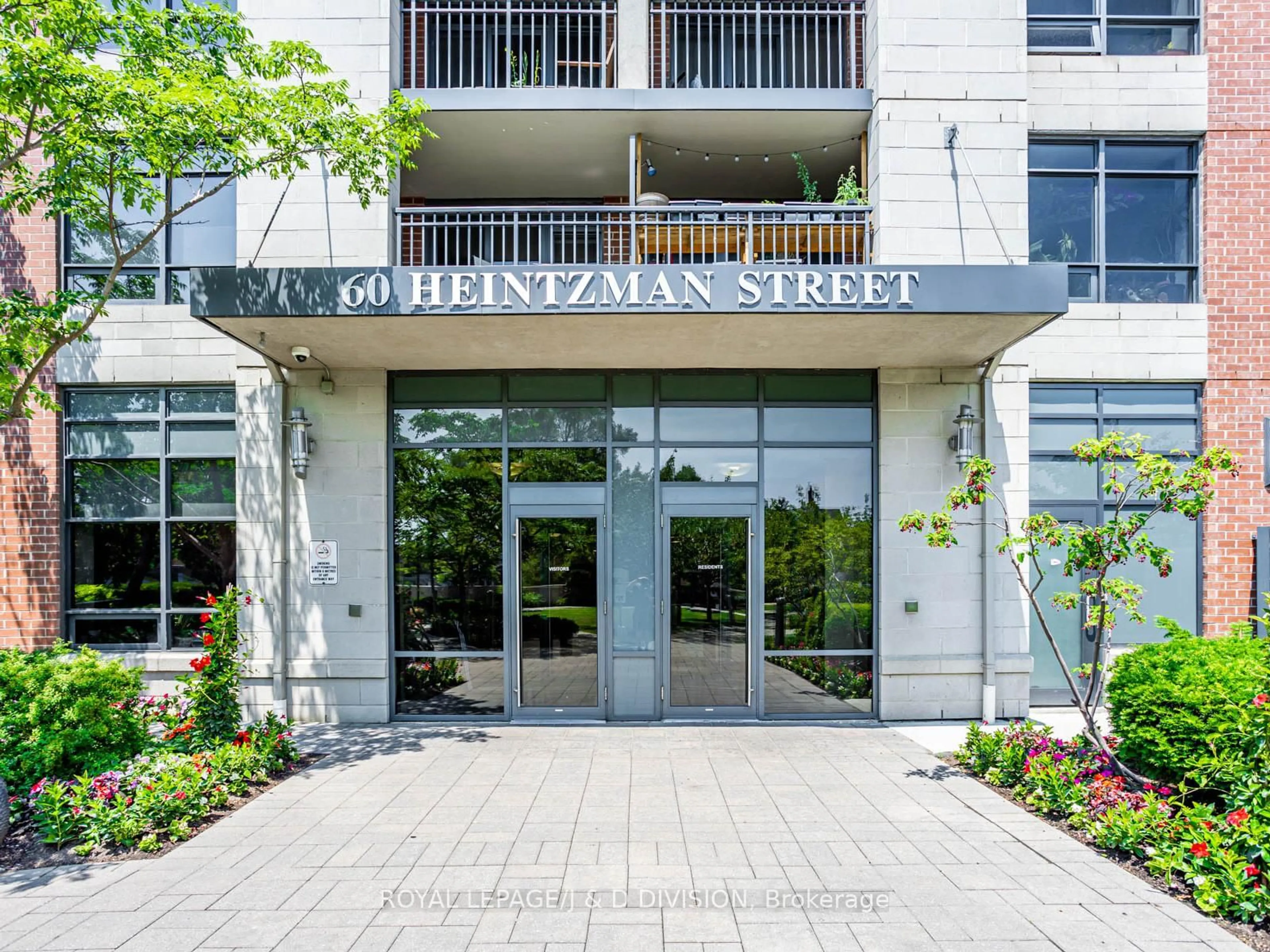 Unknown for 60 Heintzman St #1229, Toronto Ontario M6P 5A1
