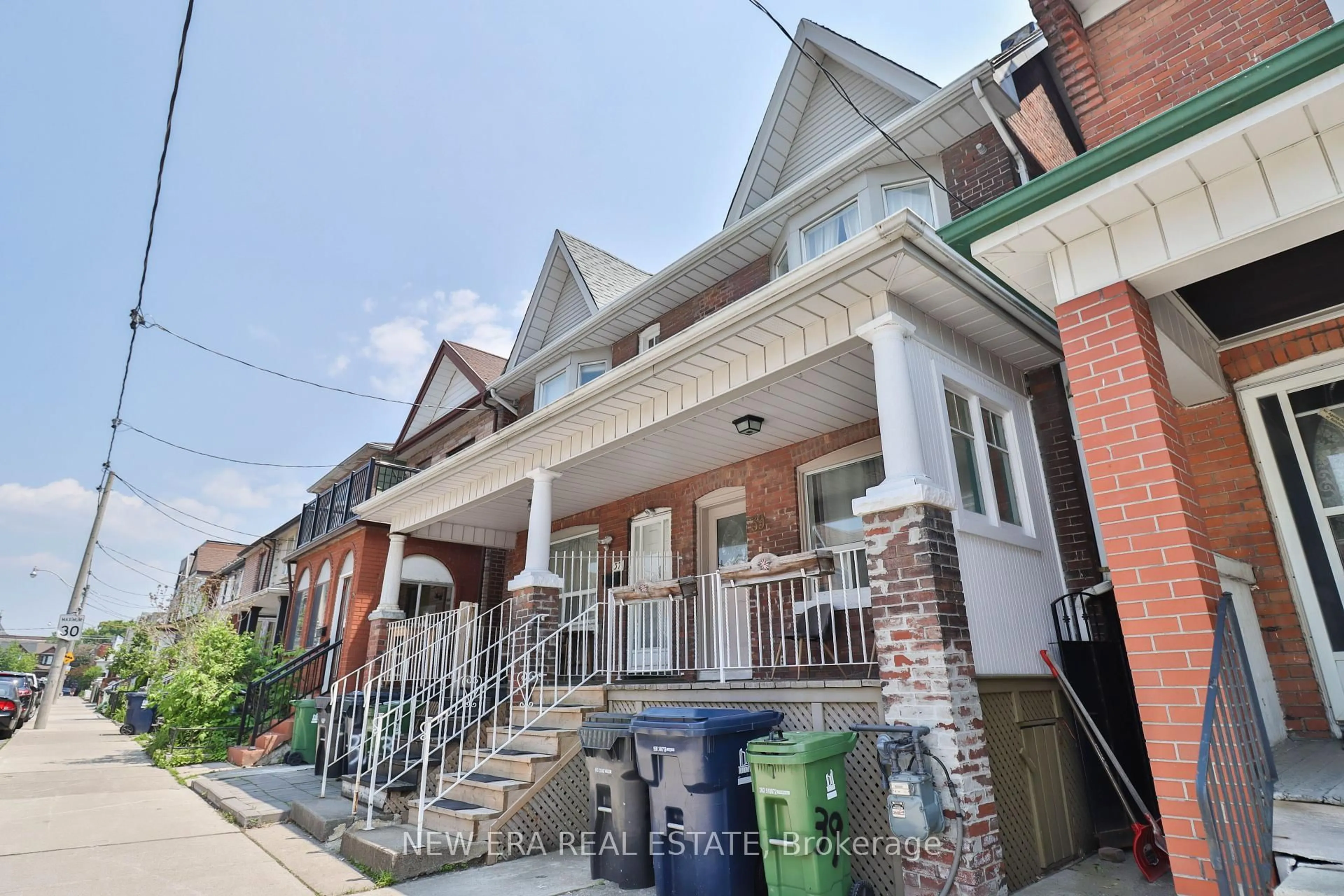 Home with brick exterior material, street for 39 Lappin Ave, Toronto Ontario M6H 1Y3