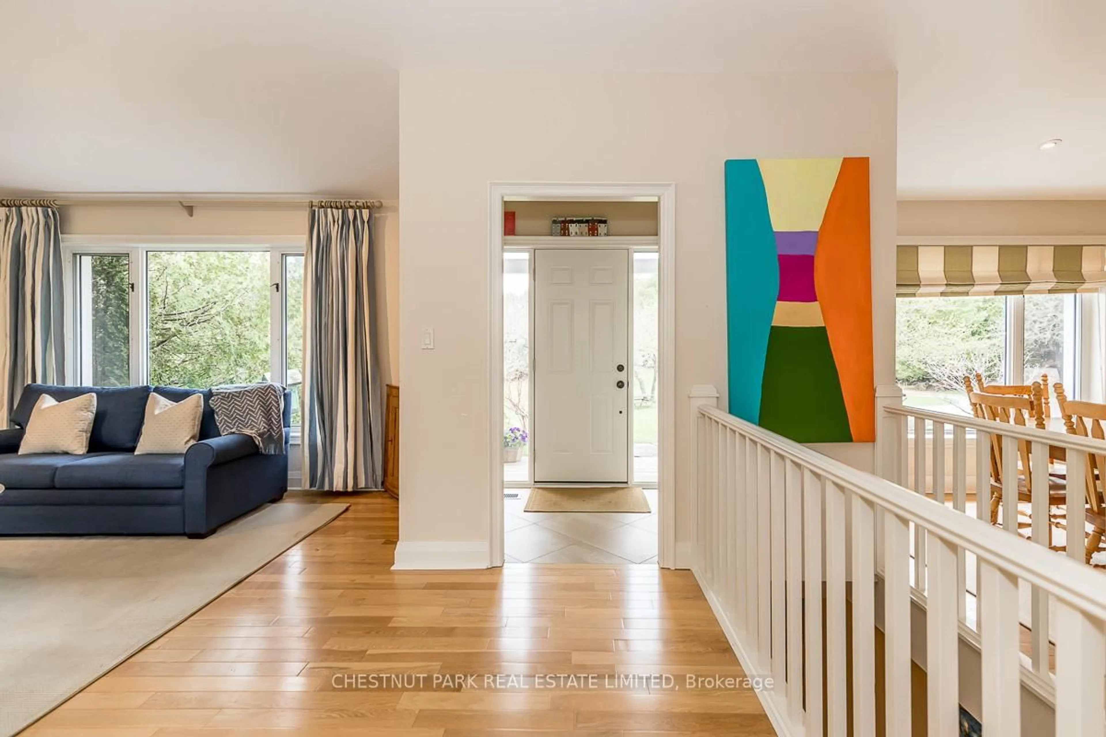 Indoor entryway for 16249 Shaws Creek Rd, Caledon Ontario L7C 1V9