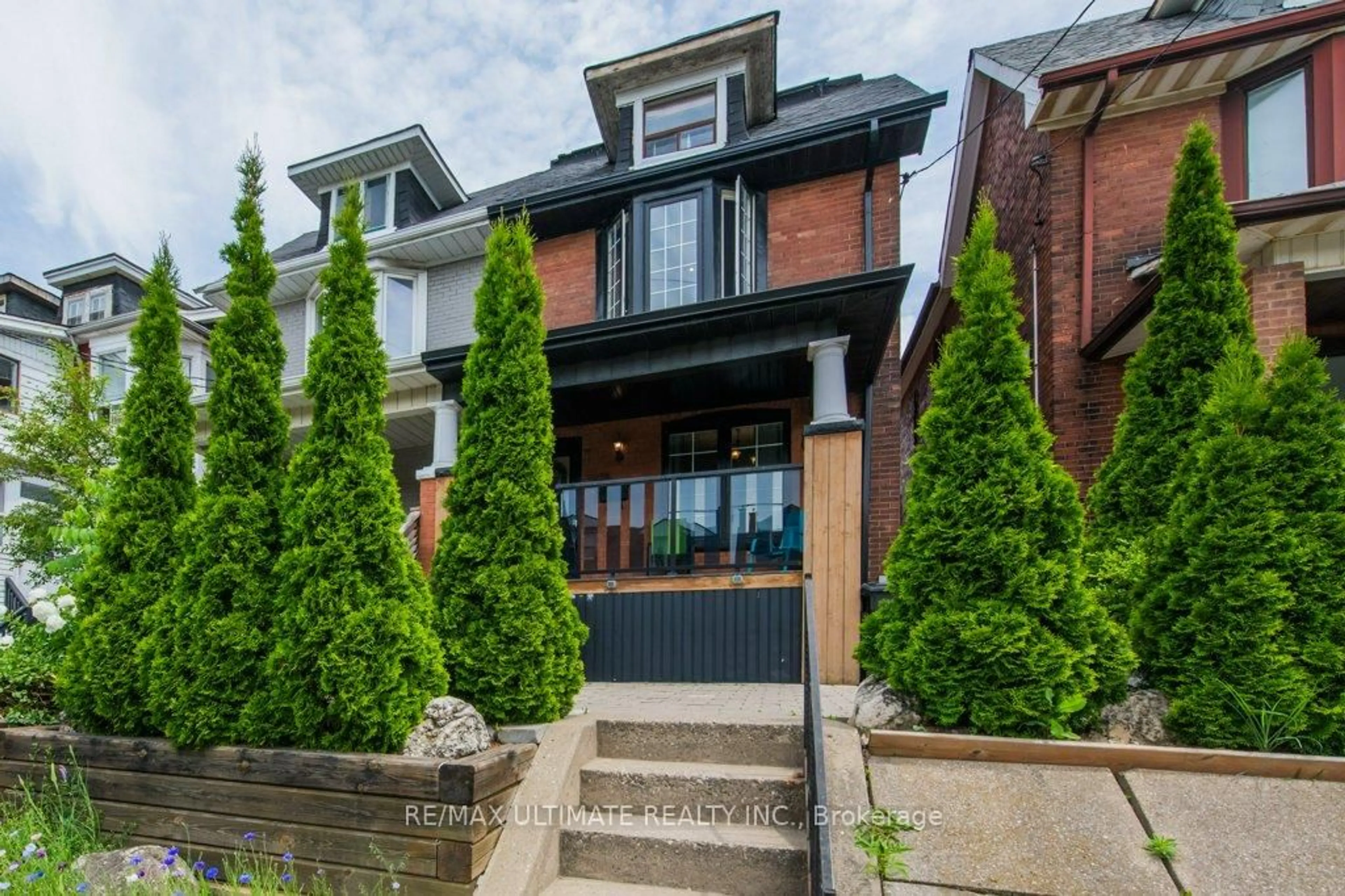 Home with brick exterior material, street for 1425 Lansdowne Ave, Toronto Ontario M6H 3Z9
