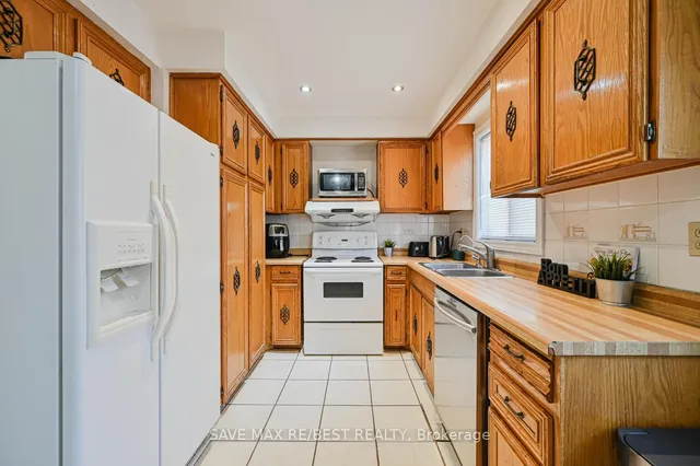 Additional property image - 15 Ashurst Cres