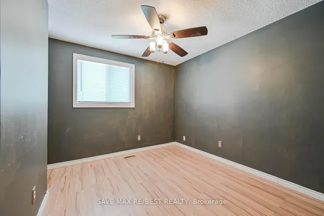 Additional property image - 15 Ashurst Cres