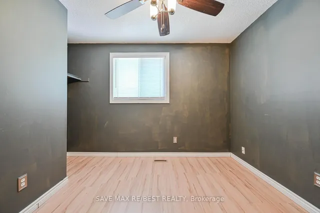 Additional property image - 15 Ashurst Cres