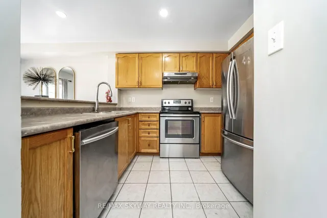 Additional image 30 of 13 Ozner Crt