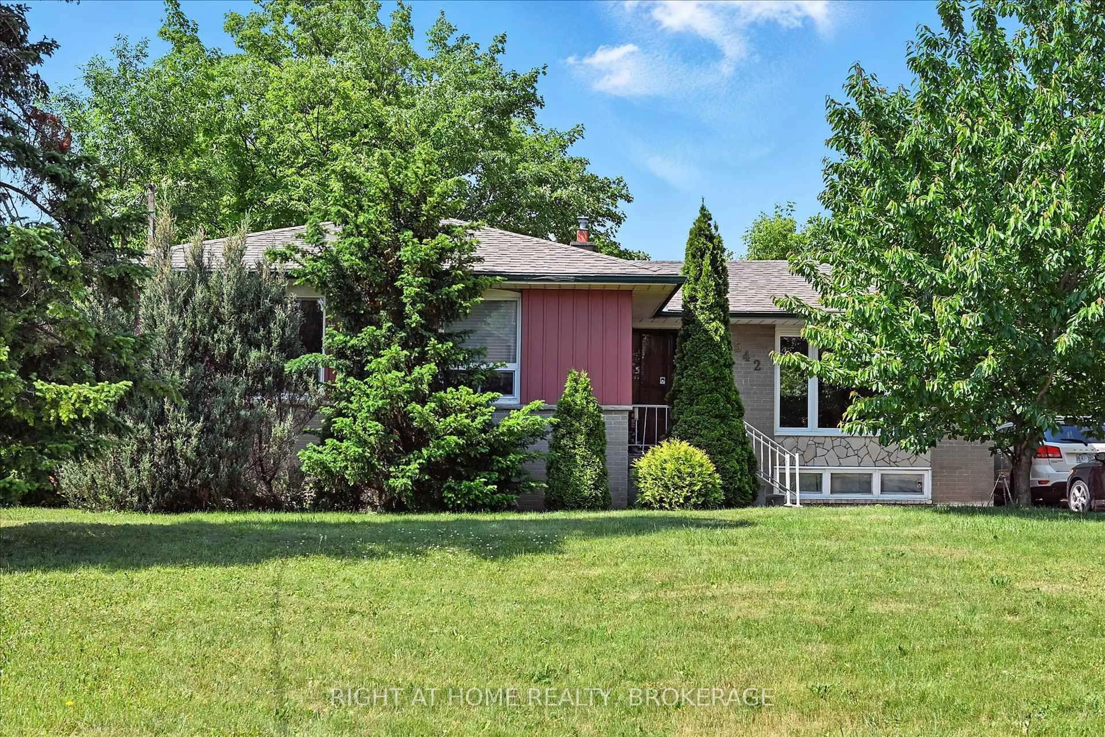 Unknown for 542 Trudale Crt, Oakville Ontario L6L 4H1