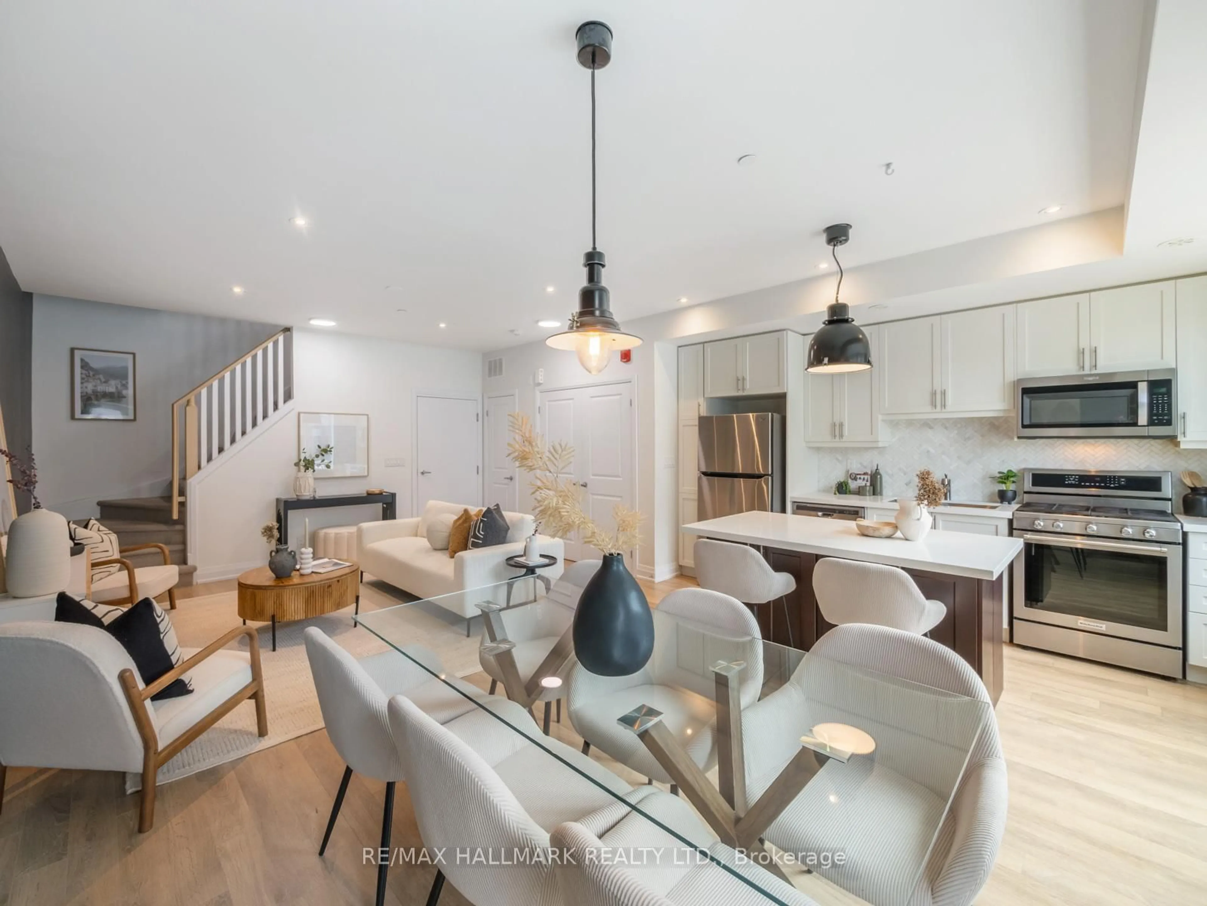 Open concept kitchen, unknown for 85 Eastwood Park Gdns #3, Toronto Ontario M8W 0B2