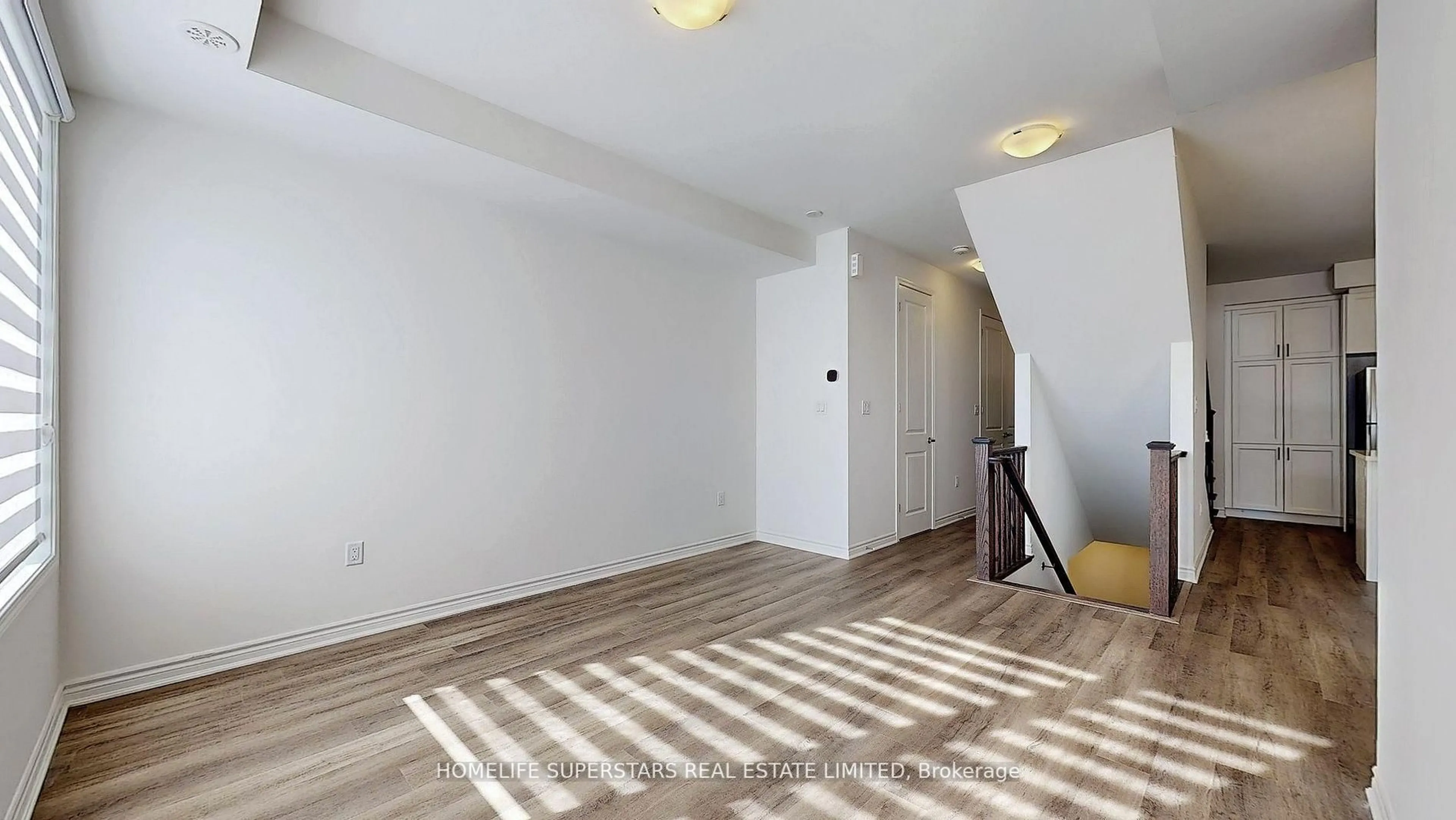 A pic of a room for 32 Melmar St, Brampton Ontario L7A 5K6