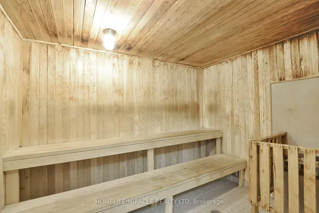 Additional property image - 26 Hanover Rd Unit 401
