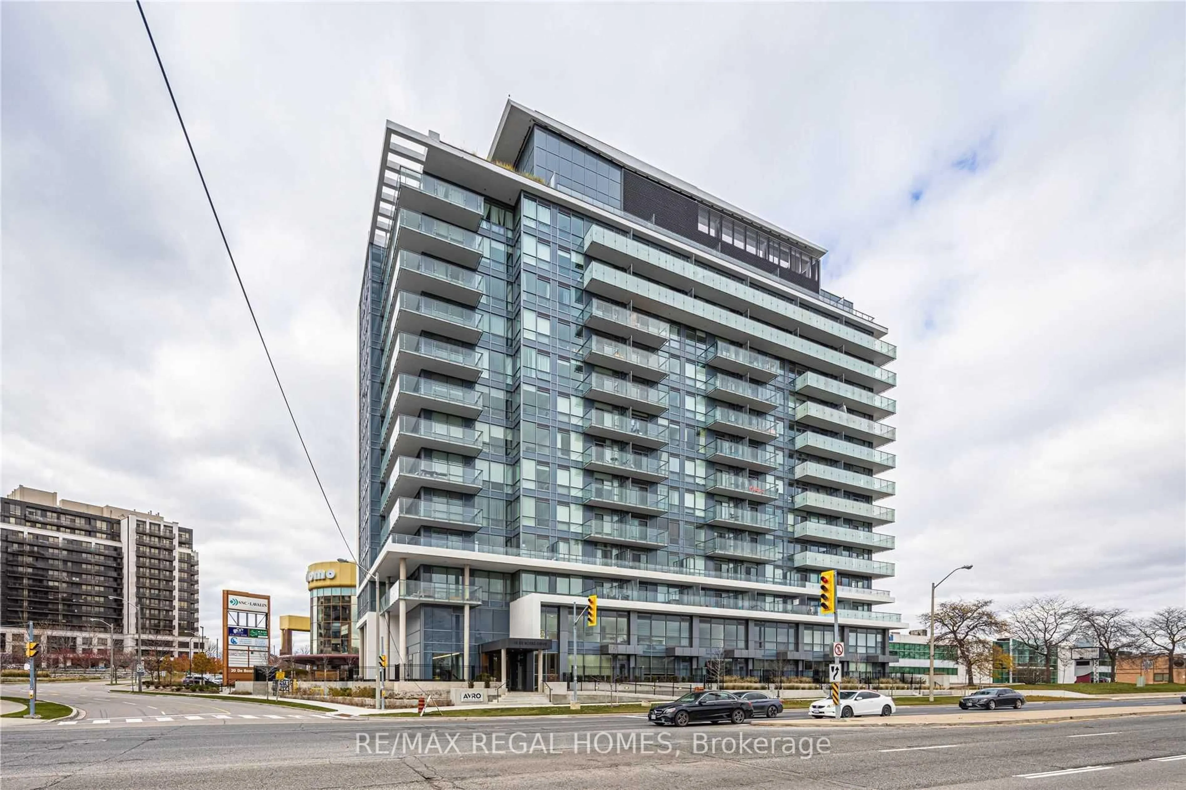 Unknown for 10 De Boers Dr #8, Toronto Ontario M3J 0H1