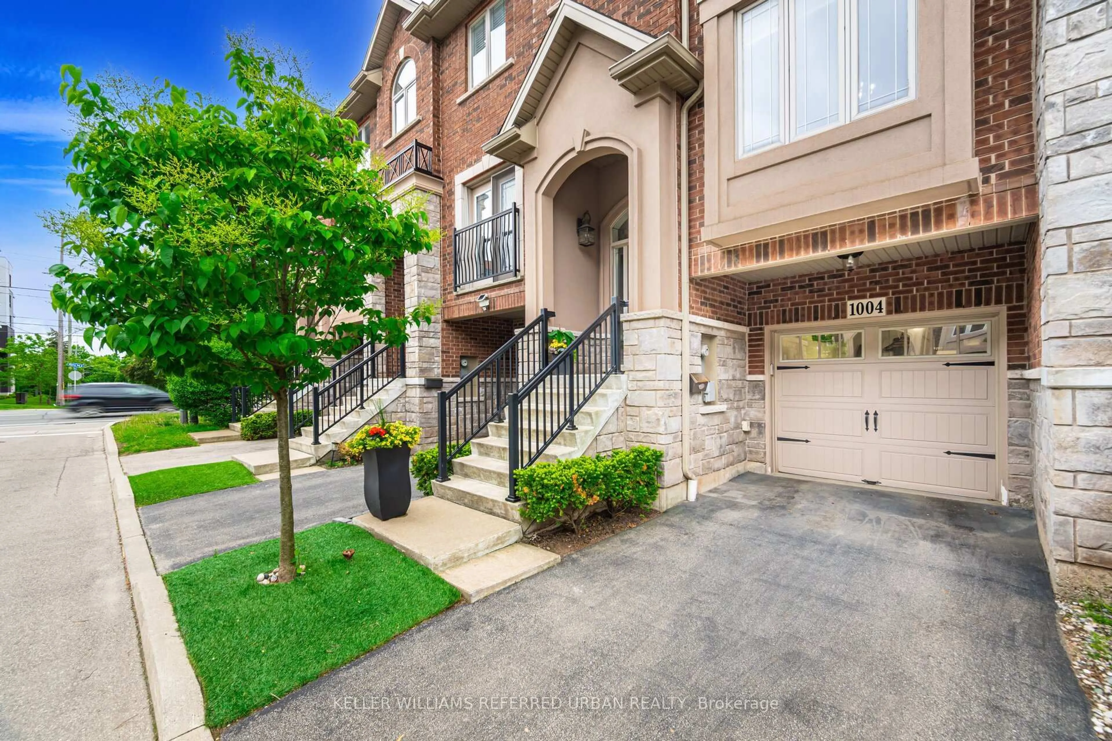 Unknown for 1004 Lindley Common, Burlington Ontario L7T 2C7