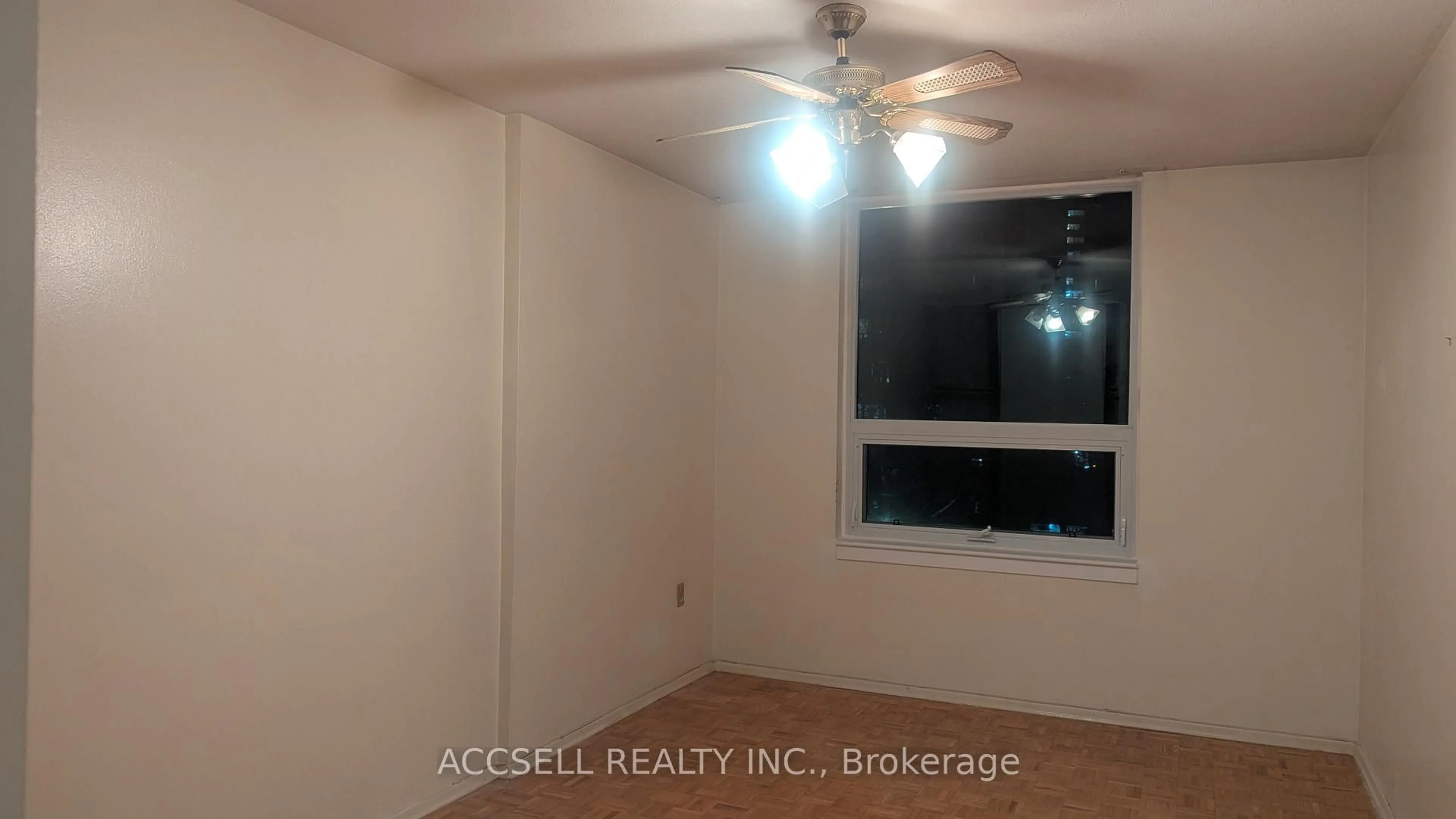 A pic of a room for 15 La Rose Ave #307, Toronto Ontario M9P 1A7