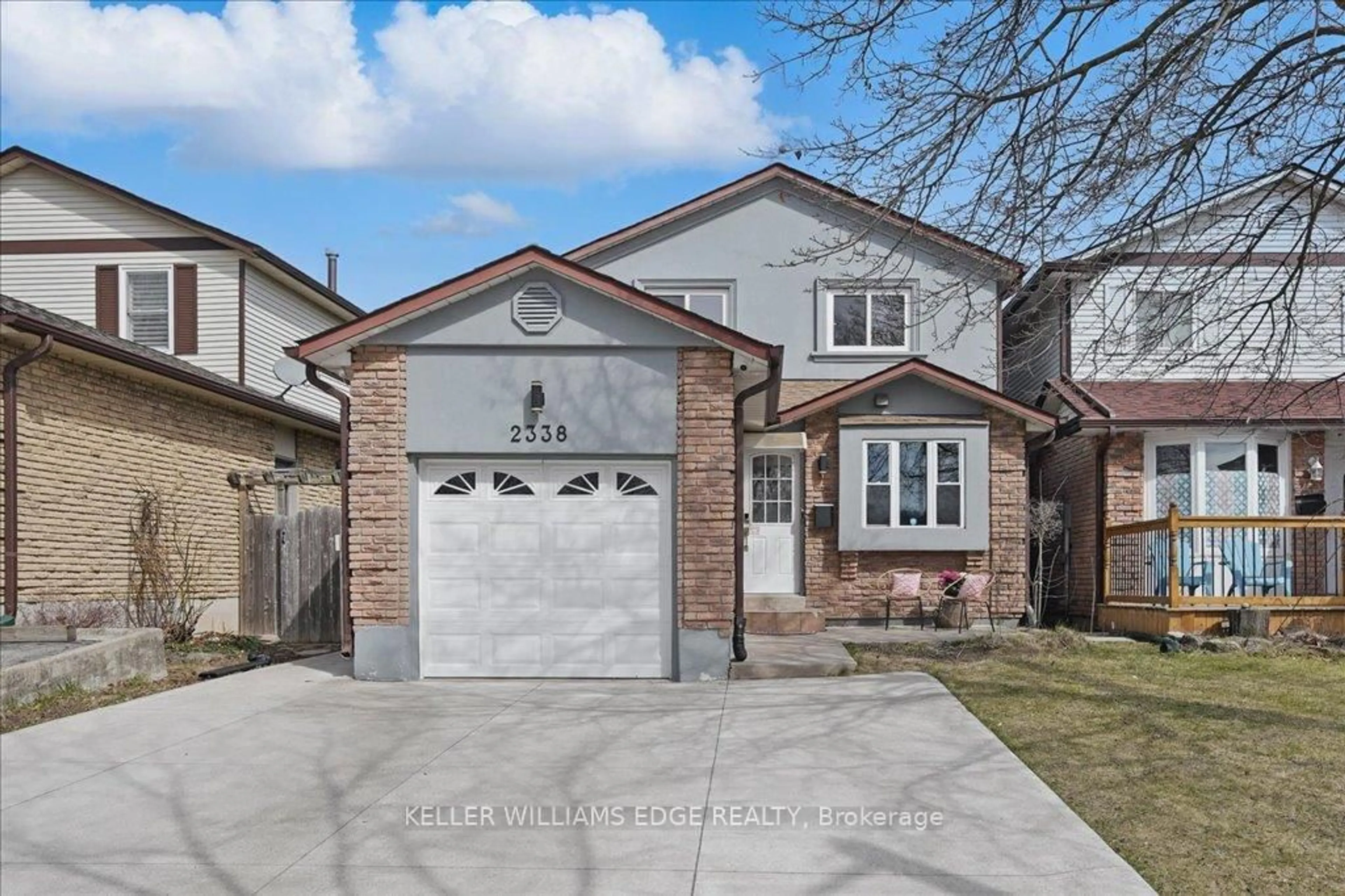 Home with brick exterior material, street for 2338 Malcolm Cres, Burlington Ontario L7P 4H4