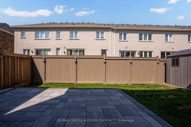 Primary image of 708 Kennedy Circ