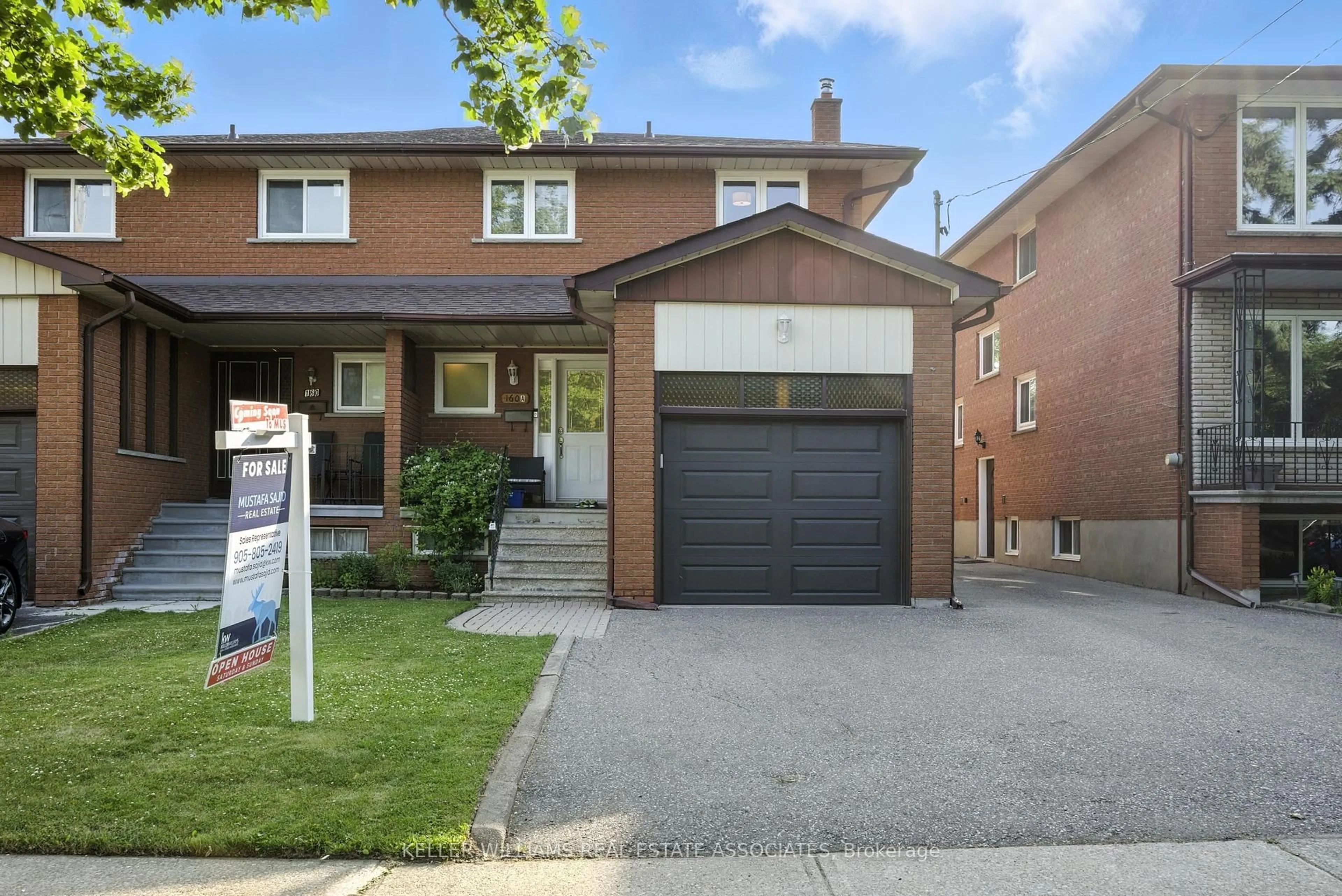 Home with brick exterior material, street for 160 Sheldon Ave #A, Toronto Ontario M8W 4L6