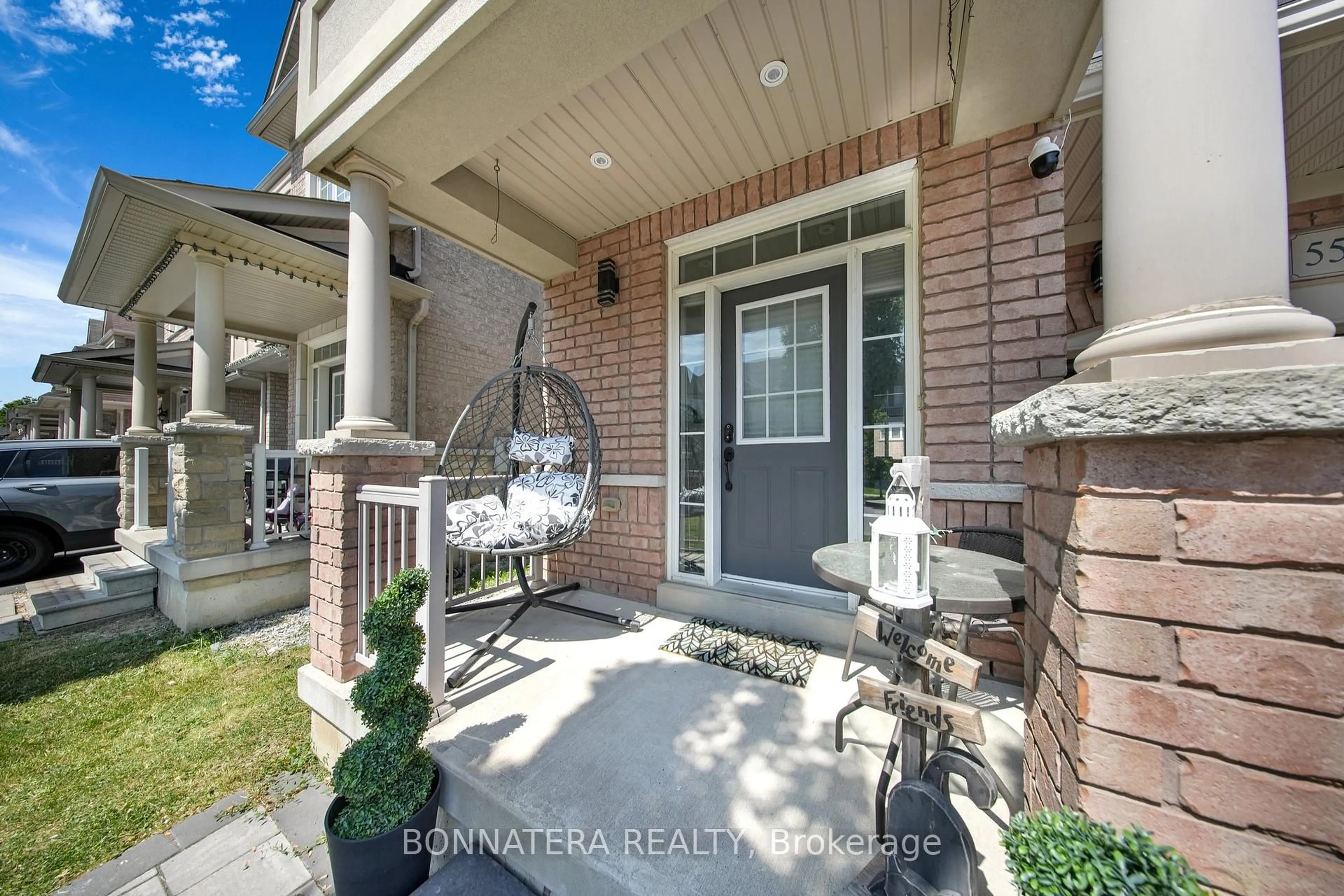 Unknown for 5517 Meadowcrest Ave, Mississauga Ontario L5M 0V7