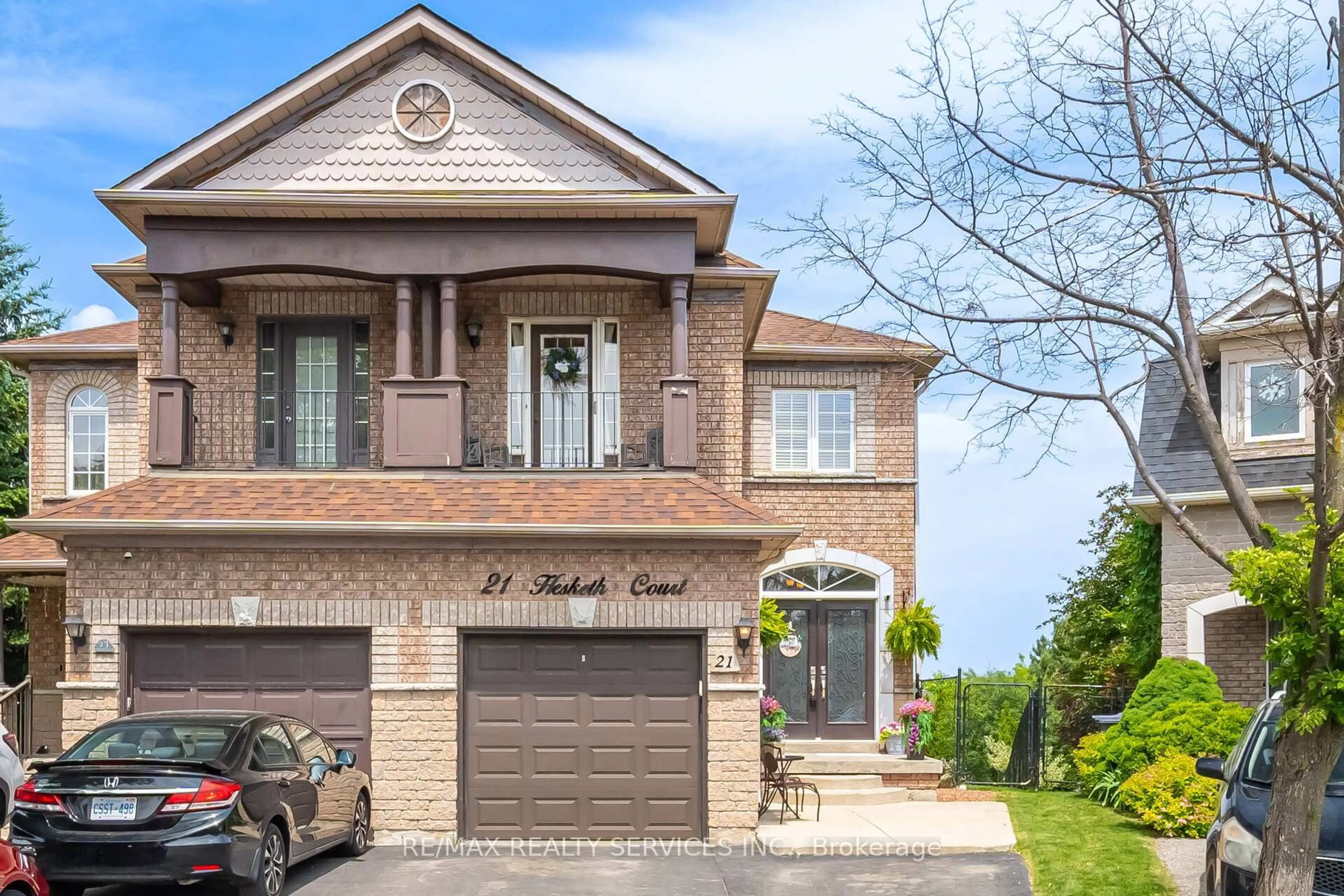 Home with brick exterior material, street for 21 Hesketh Crt, Caledon Ontario L7C 1C6