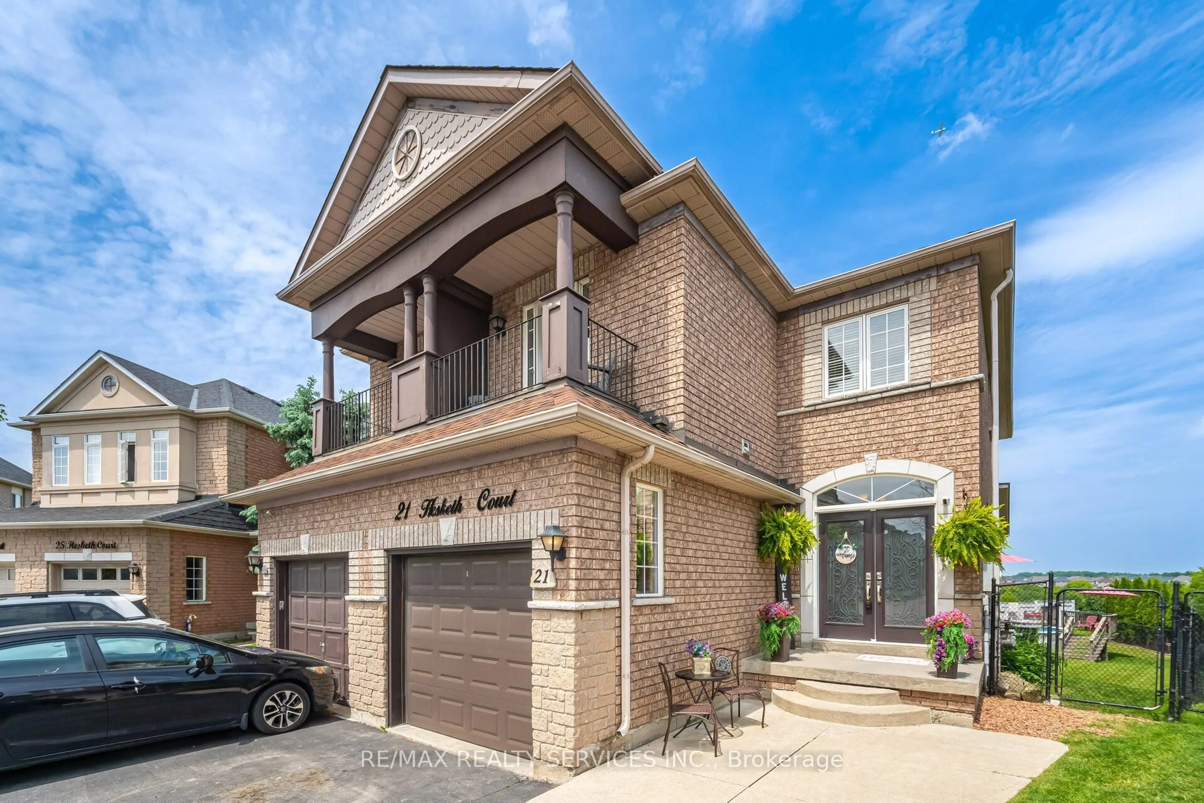 Home with brick exterior material, street for 21 Hesketh Crt, Caledon Ontario L7C 1C6